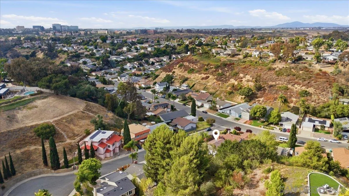 https://cdn.realtyfeed.com/cdn/127/260015450/7c41270e2aee33422c1ae057e5d6032d.webp