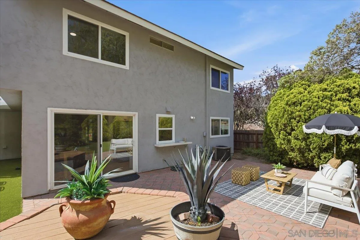 https://cdn.realtyfeed.com/cdn/127/260015450/ec4624ad00db824c798a0f37eb632f0f.webp