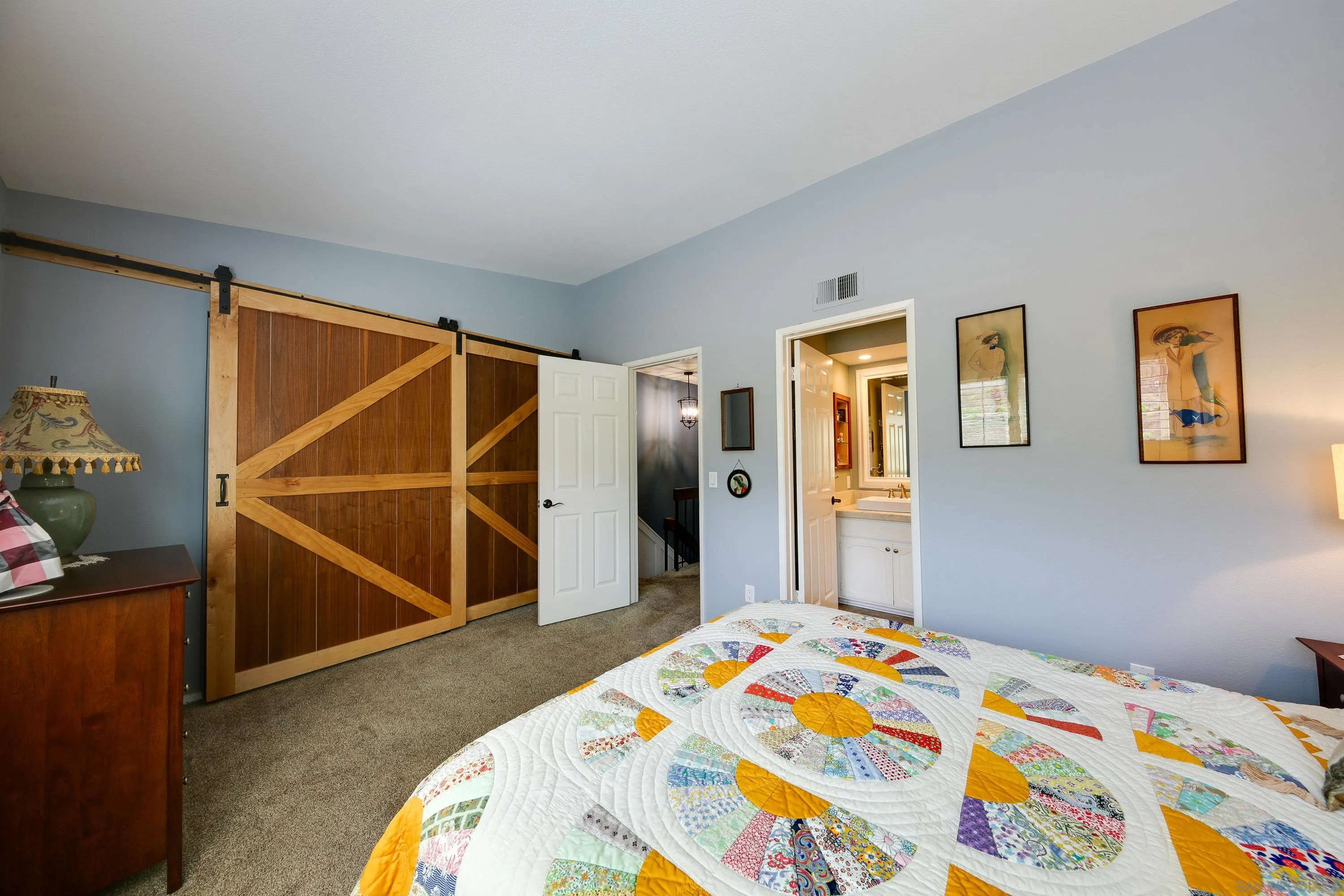 https://cdn.realtyfeed.com/cdn/127/260015452/b80c15b05bb8070deef02a0f2a7fe581.webp