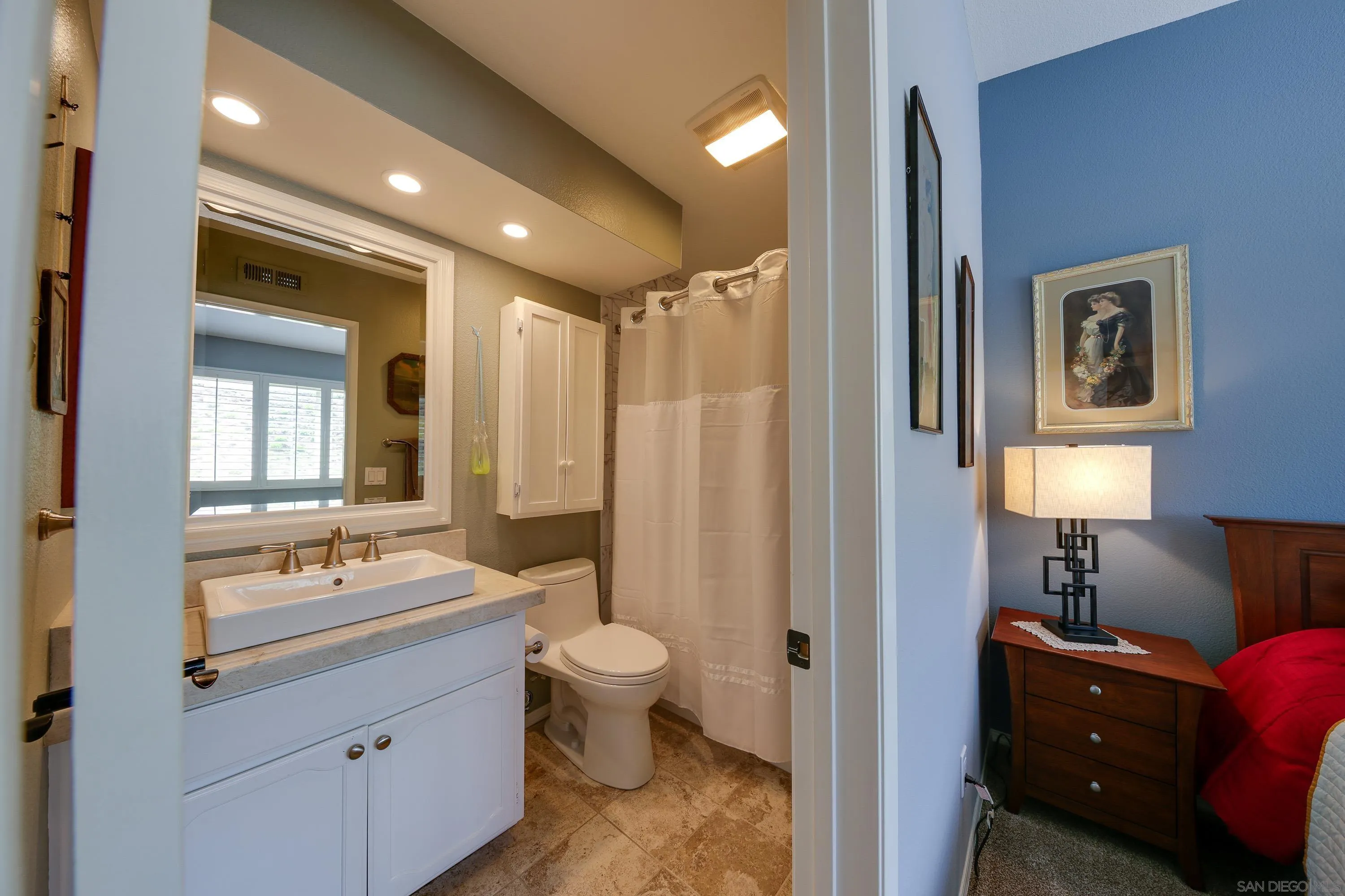 https://cdn.realtyfeed.com/cdn/127/260015452/f7f339b77ceca53c0a337be810d5d350.webp