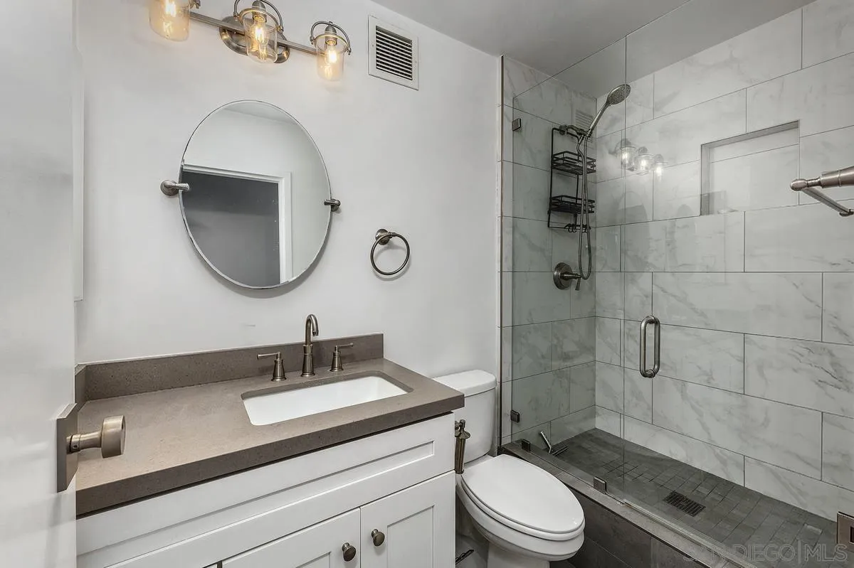 4944 Cass St Unit 1102, Pacific Beach, CA 92109 - Photo 5 of 27, Pacific Beach, CA