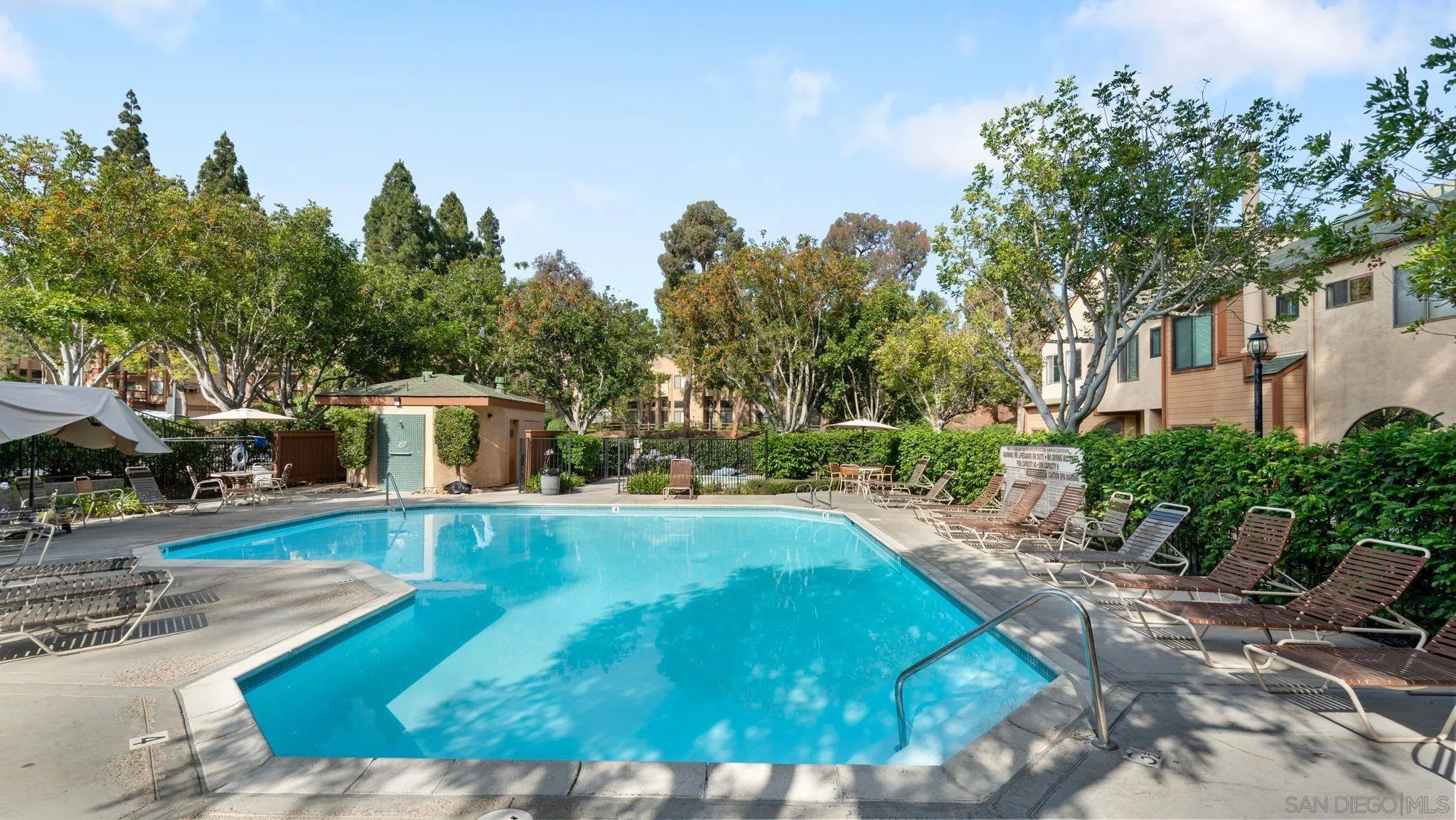 Photo #23: 260015454 Listing: Photo #23