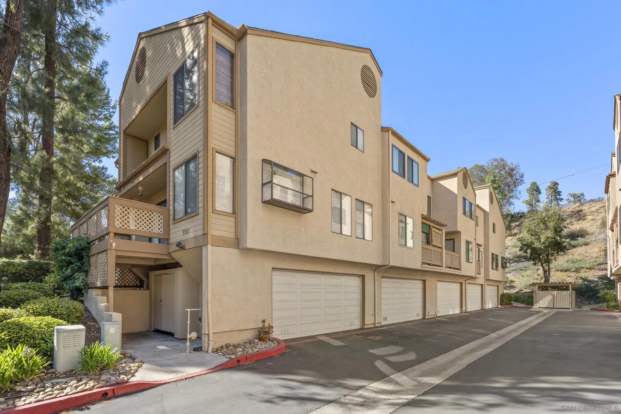 9345 Lake Murray Blvd Unit C, San Diego, CA 92119 - Photo 4 of 30, San Diego, CA