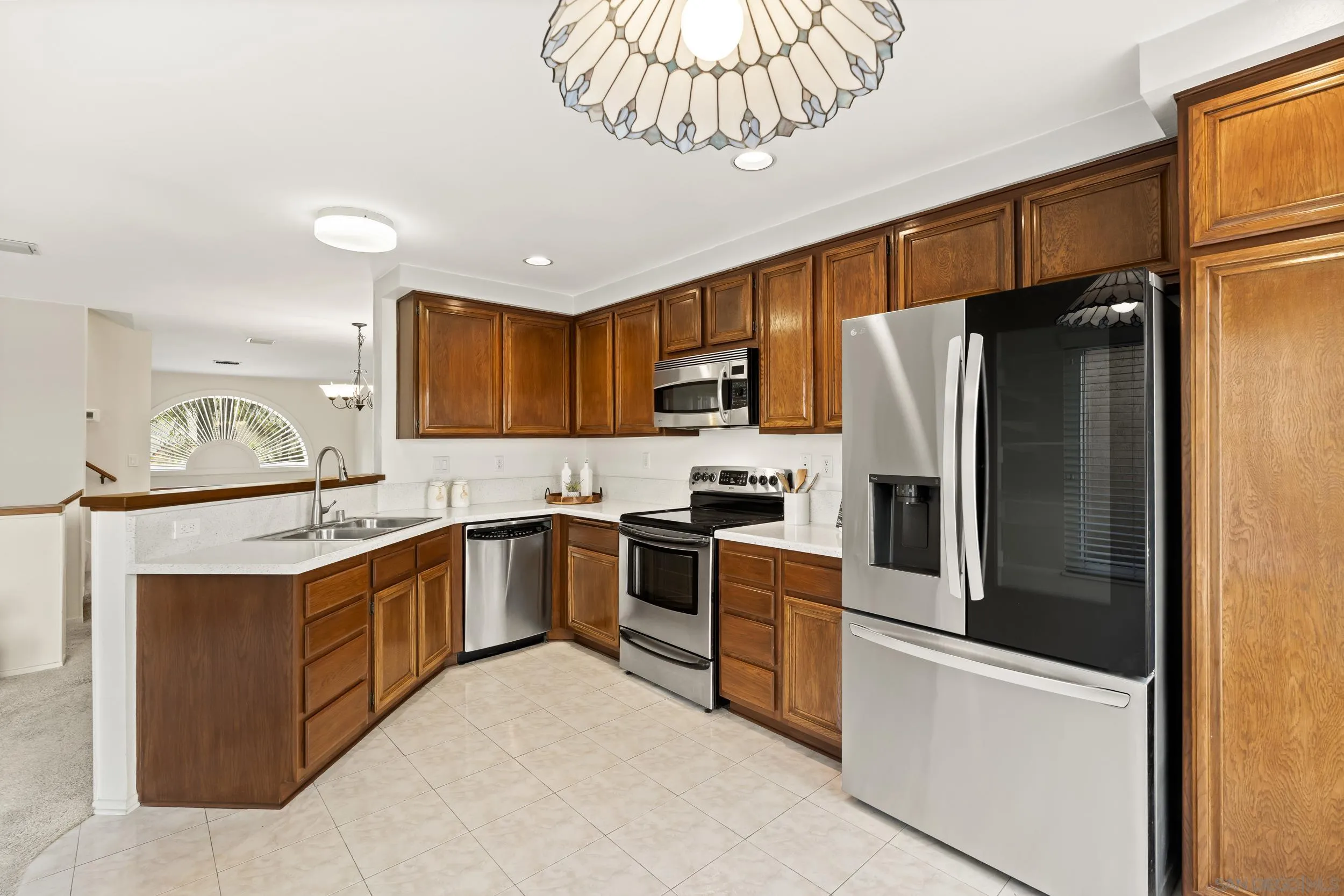 Photo #8: 260015454 Listing: Photo #8