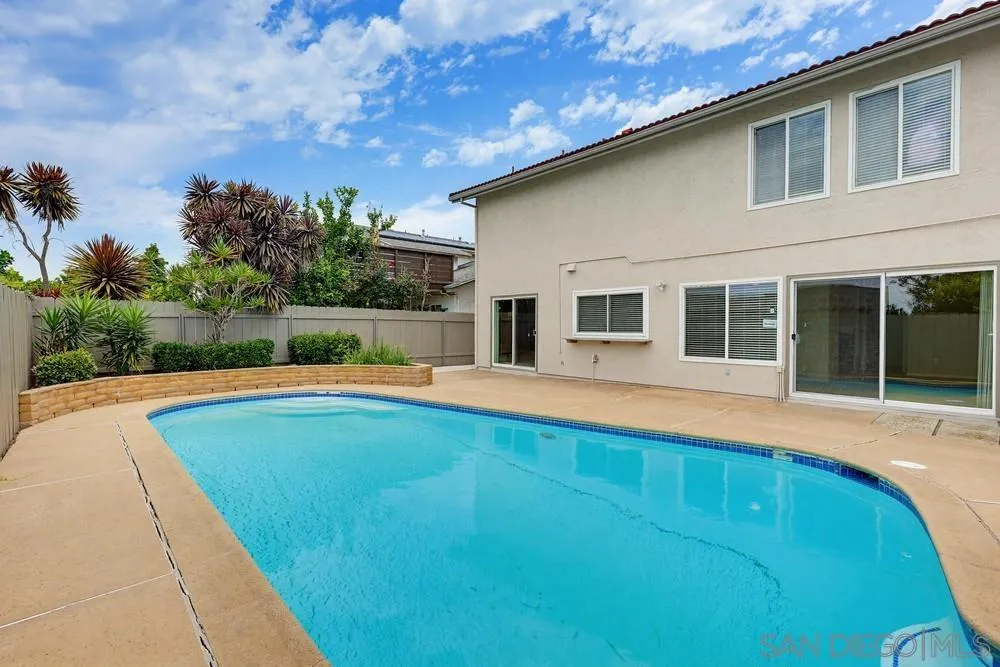 https://cdn.realtyfeed.com/cdn/127/260015456/0f11e2f4fa57c6f920b4b72671c94a66.webp