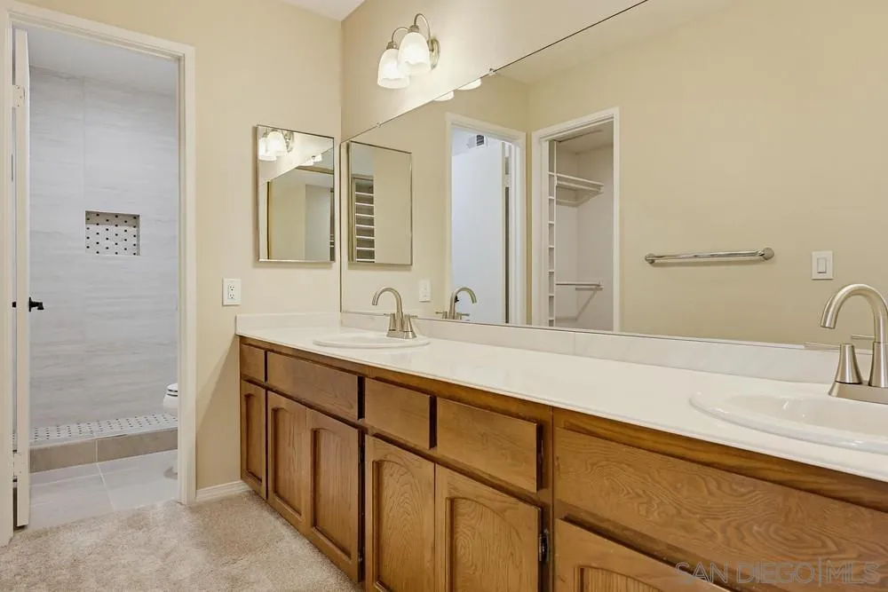 https://cdn.realtyfeed.com/cdn/127/260015456/61921c0a809bf2c4b9f9410d71795167.webp