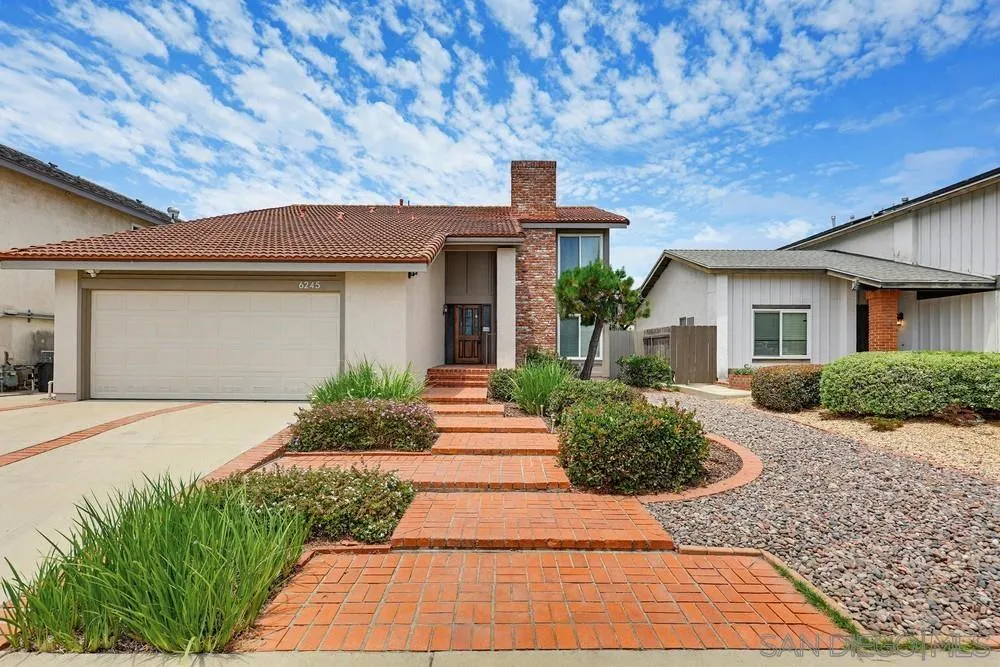 6245 Hannon Ct, San Diego, CA 92117 - Main photo, San Diego, CA