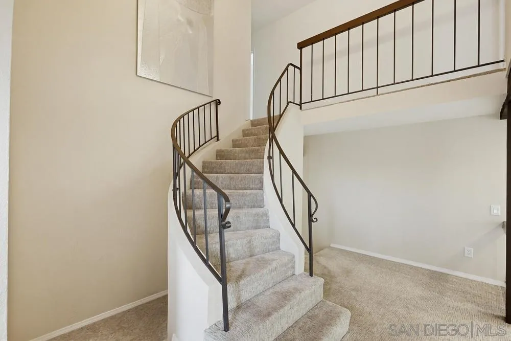 6245 Hannon Ct, San Diego, CA 92117 - Photo 5 of 36, San Diego, CA