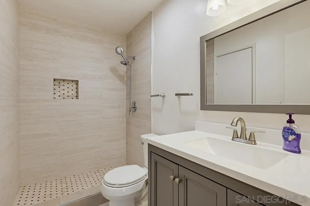 https://cdn.realtyfeed.com/cdn/127/260015456/d496528330900d4d99cdb2943a449d5c.webp