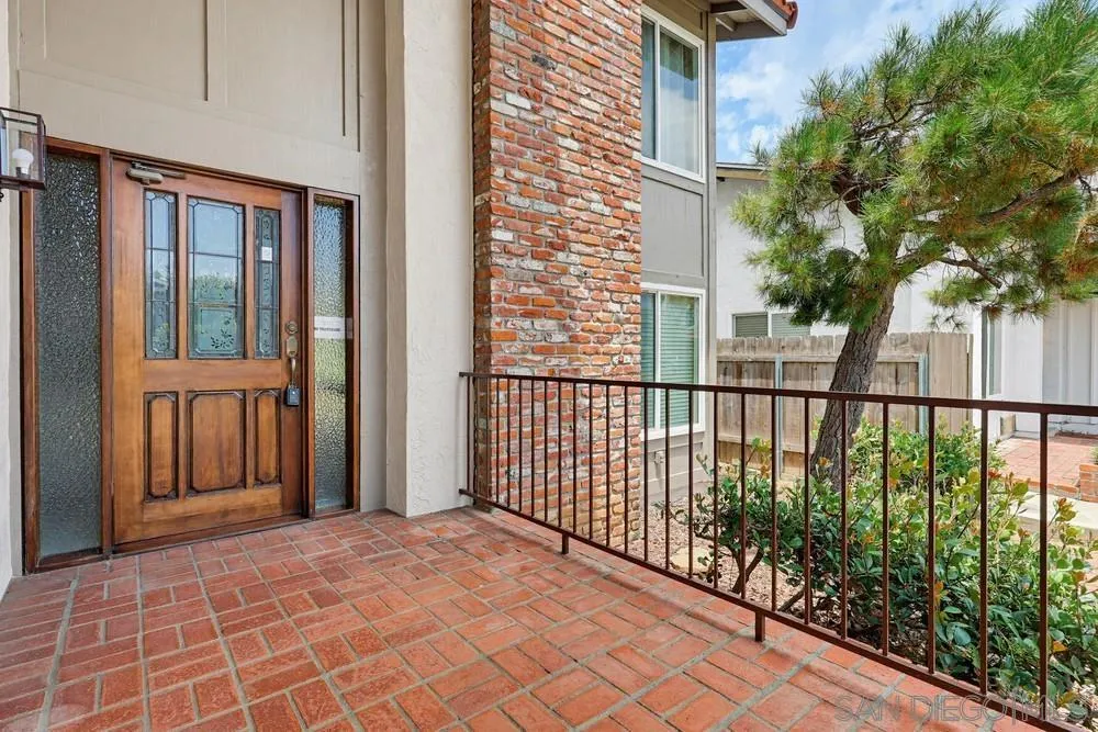 6245 Hannon Ct, San Diego, CA 92117 - Photo 3 of 36, San Diego, CA