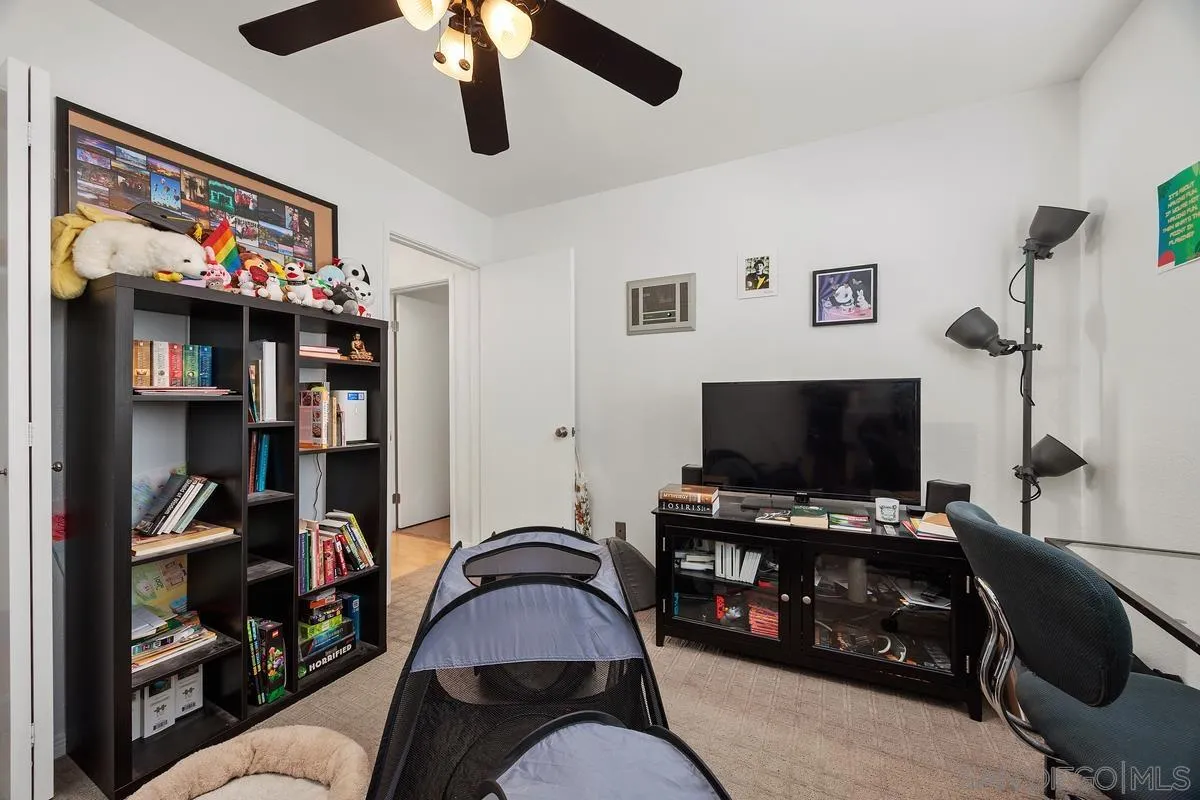 Photo #12: 260015457 Listing: Photo #12