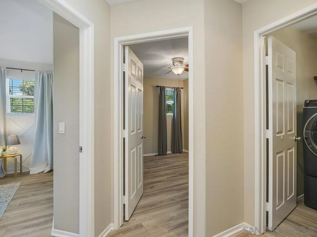 https://cdn.realtyfeed.com/cdn/127/260015463/69492a934e98ae261f2bd149eac8ceef.webp
