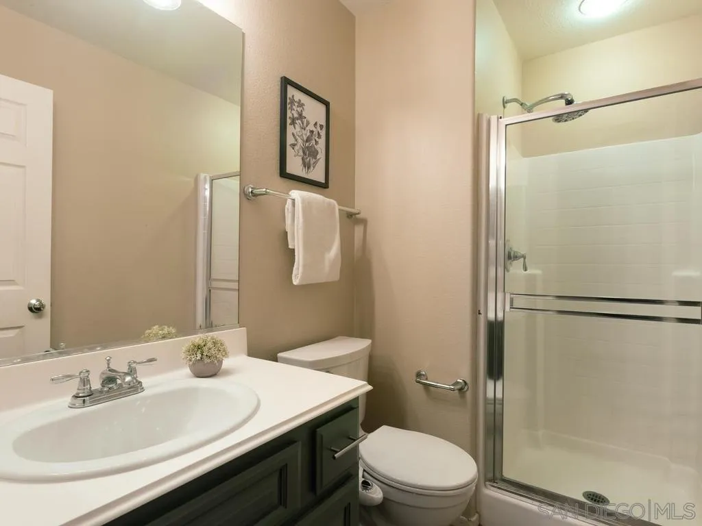 https://cdn.realtyfeed.com/cdn/127/260015463/91e72d6c73322230ef12a53ef2a33176.webp