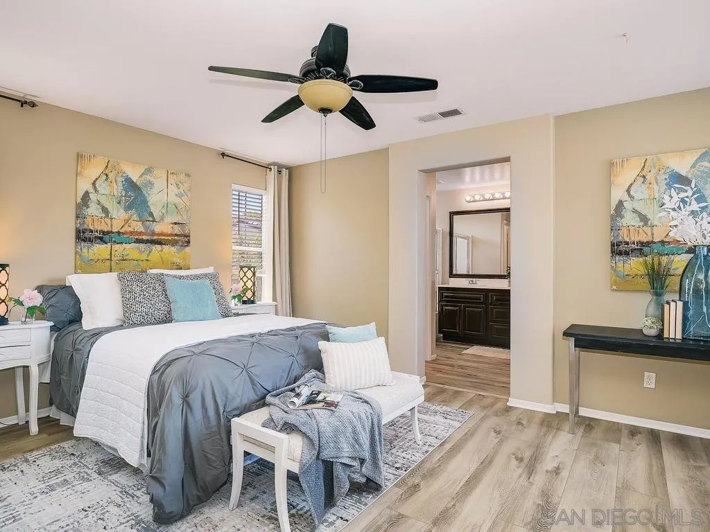 https://cdn.realtyfeed.com/cdn/127/260015463/b500bb77c5aef405946b6da11f551727.webp