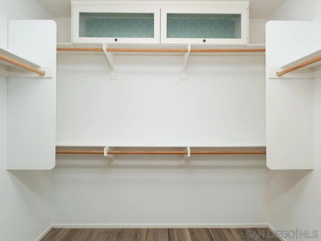 https://cdn.realtyfeed.com/cdn/127/260015463/fe508de70b8013839c10eb9598f432cc.webp