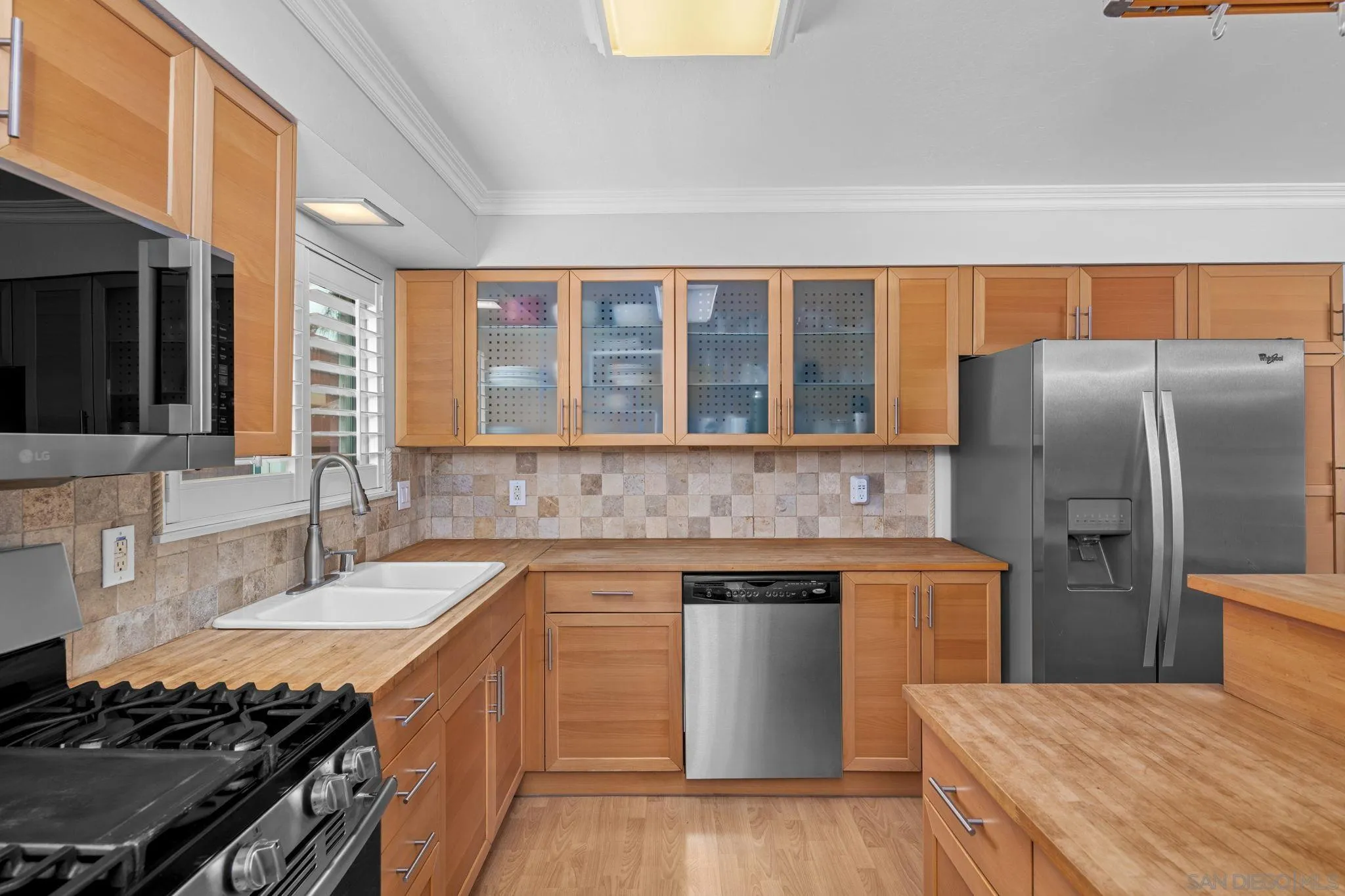 https://cdn.realtyfeed.com/cdn/127/260015467/78c88a46d9032365923027f82937870a.webp