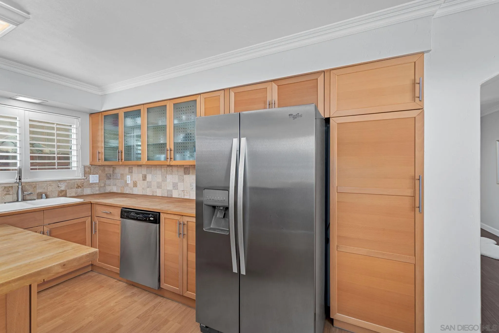 https://cdn.realtyfeed.com/cdn/127/260015467/e0f22c81f8943676204157df157129b9.webp