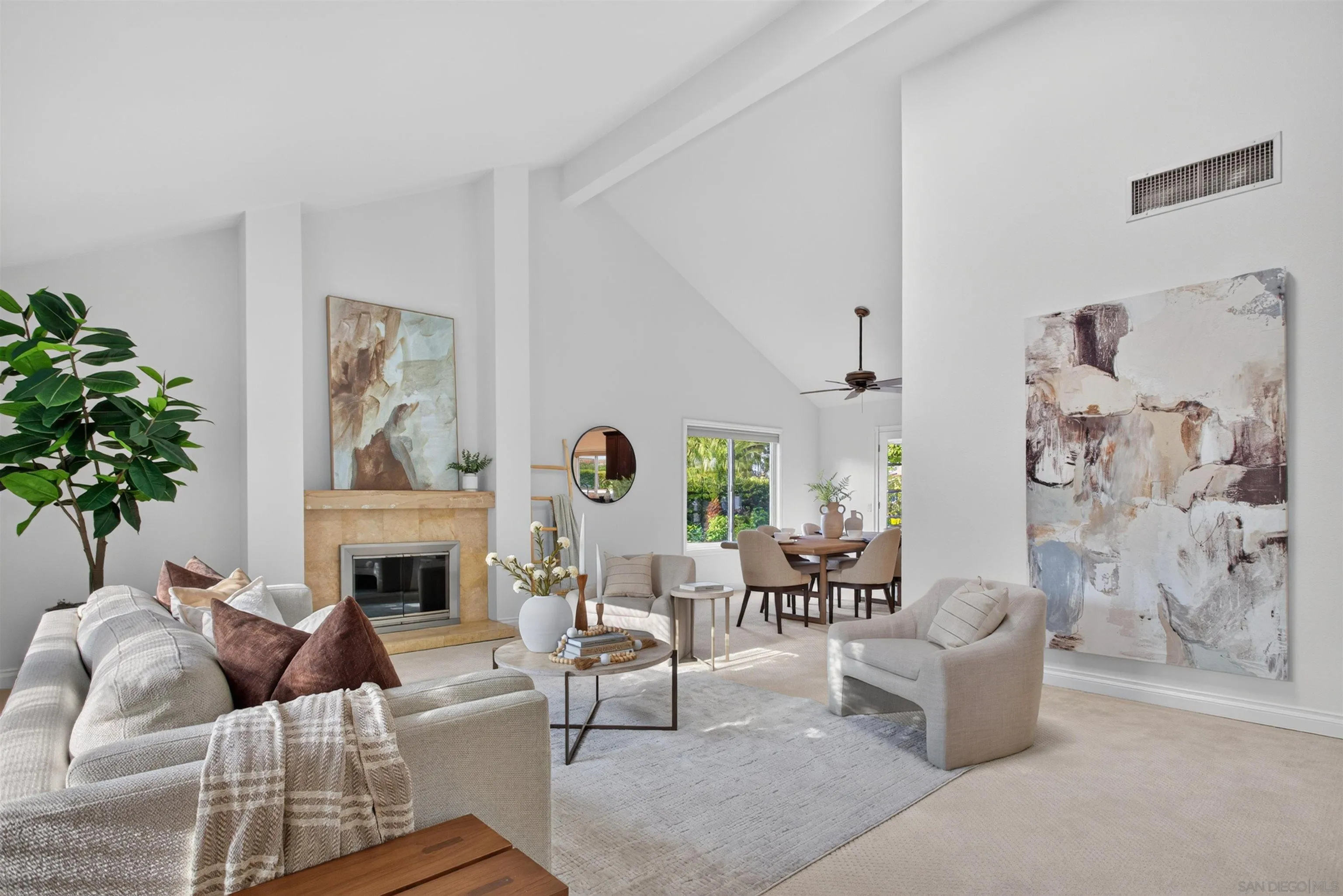 https://cdn.realtyfeed.com/cdn/127/260015468/1725e38ad02868b2bd46a4fba4df0a8c.webp