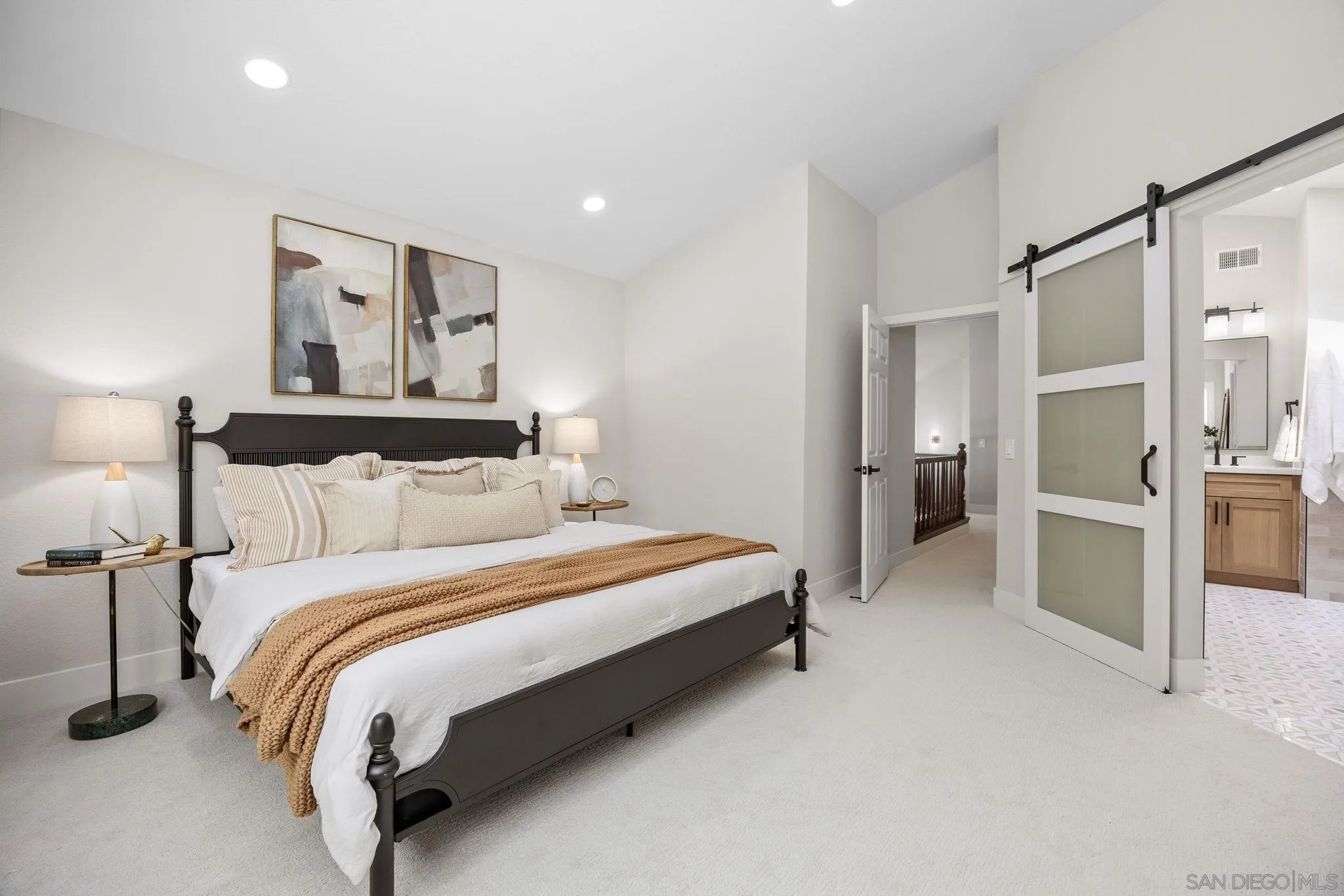 https://cdn.realtyfeed.com/cdn/127/260015469/73f2415e778275e322520f9add08c466.webp