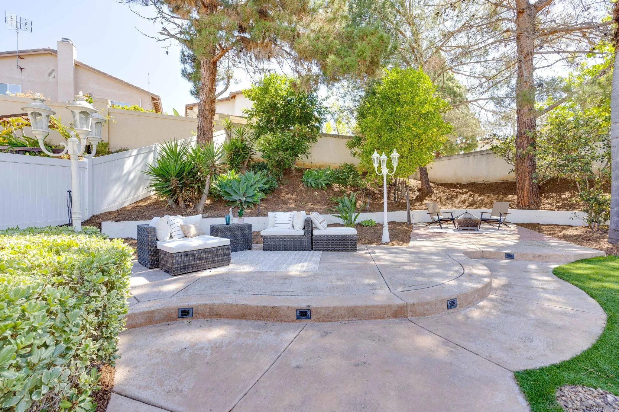 https://cdn.realtyfeed.com/cdn/127/260015469/d021afc00e8ca7912cbb2c4f20e4ec49.webp