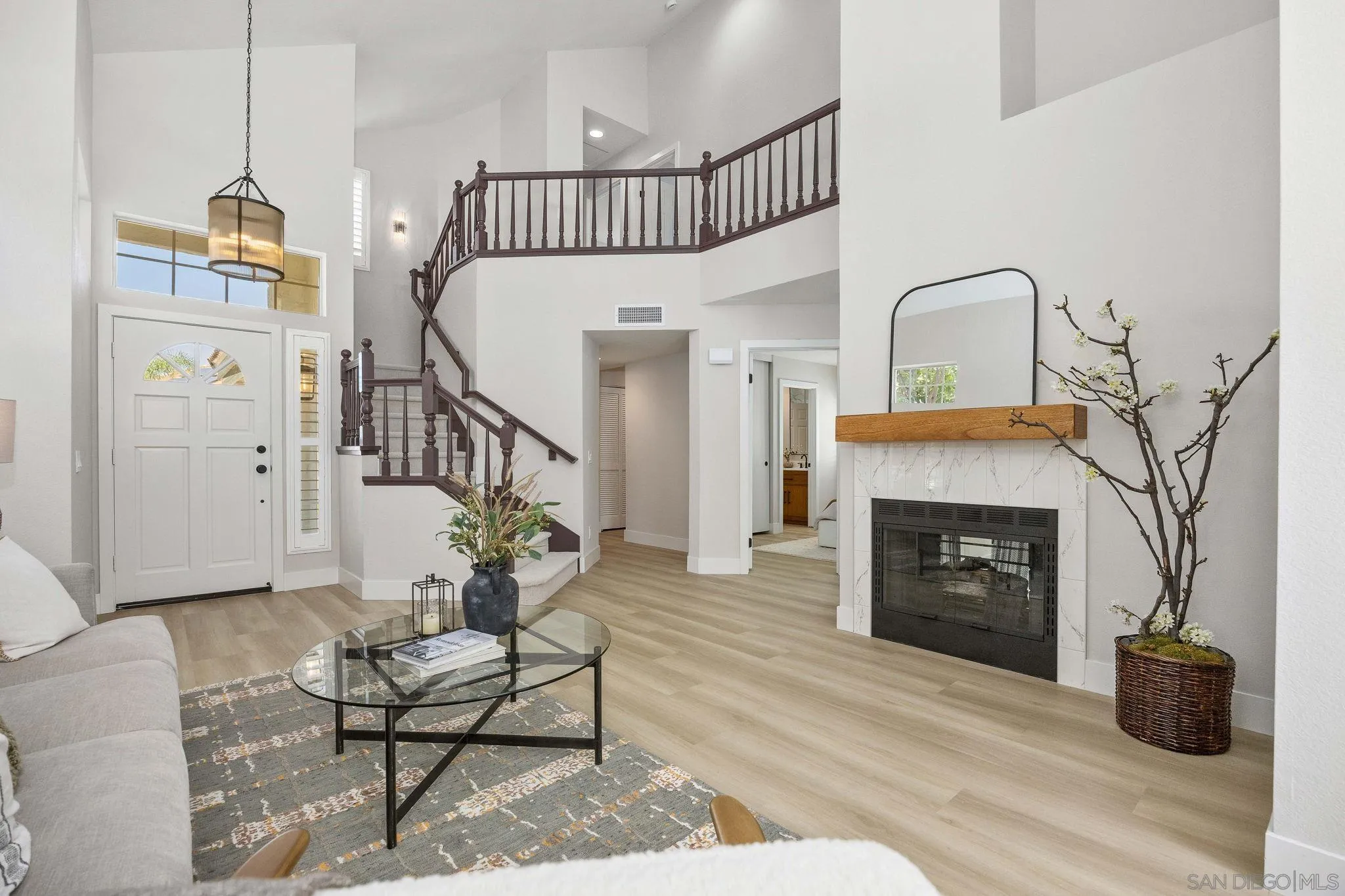 https://cdn.realtyfeed.com/cdn/127/260015469/d8db5d2be82563006d88e68108d2da6d.webp