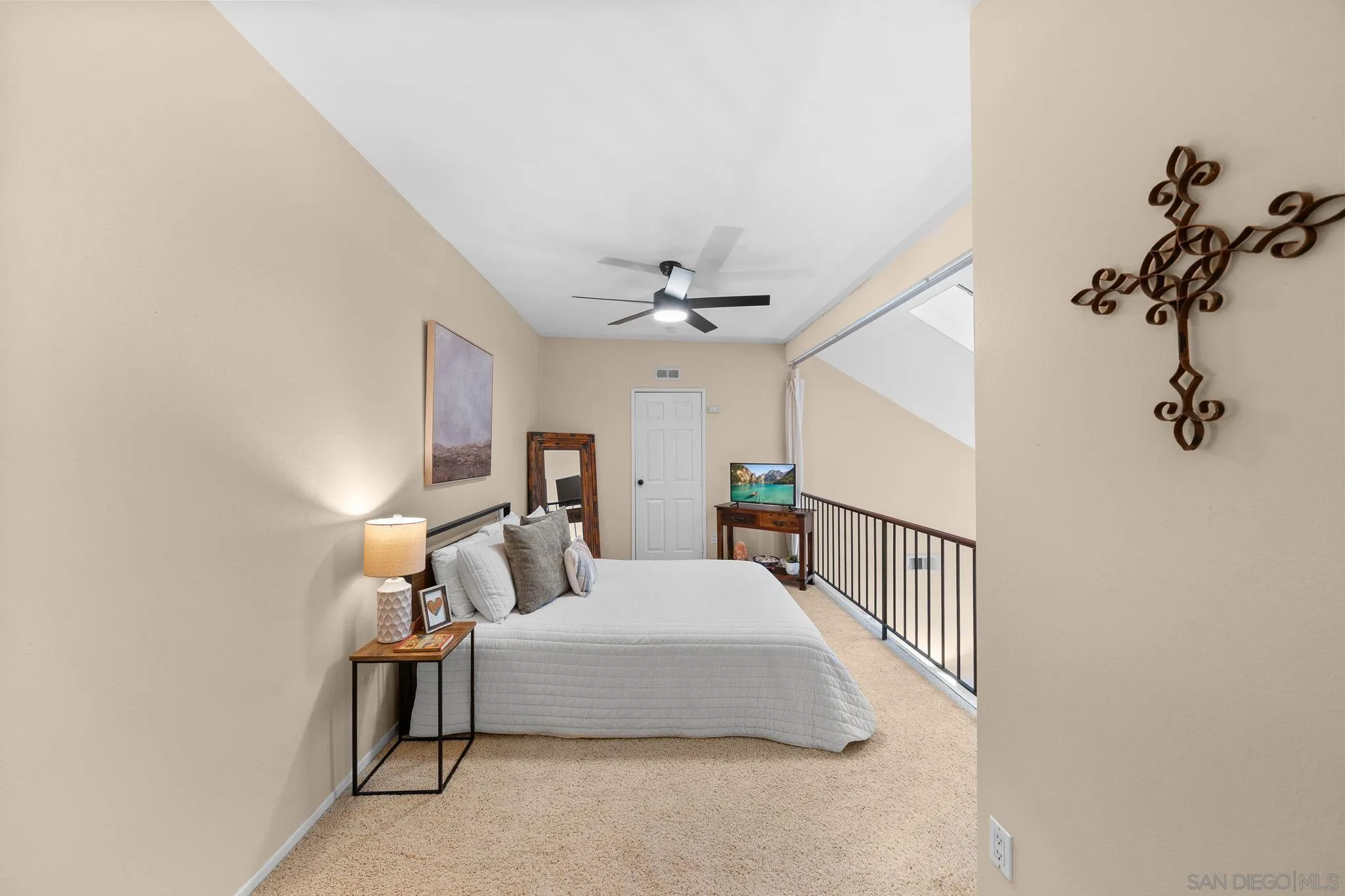 Photo #11: 260015473 Listing: Photo #11