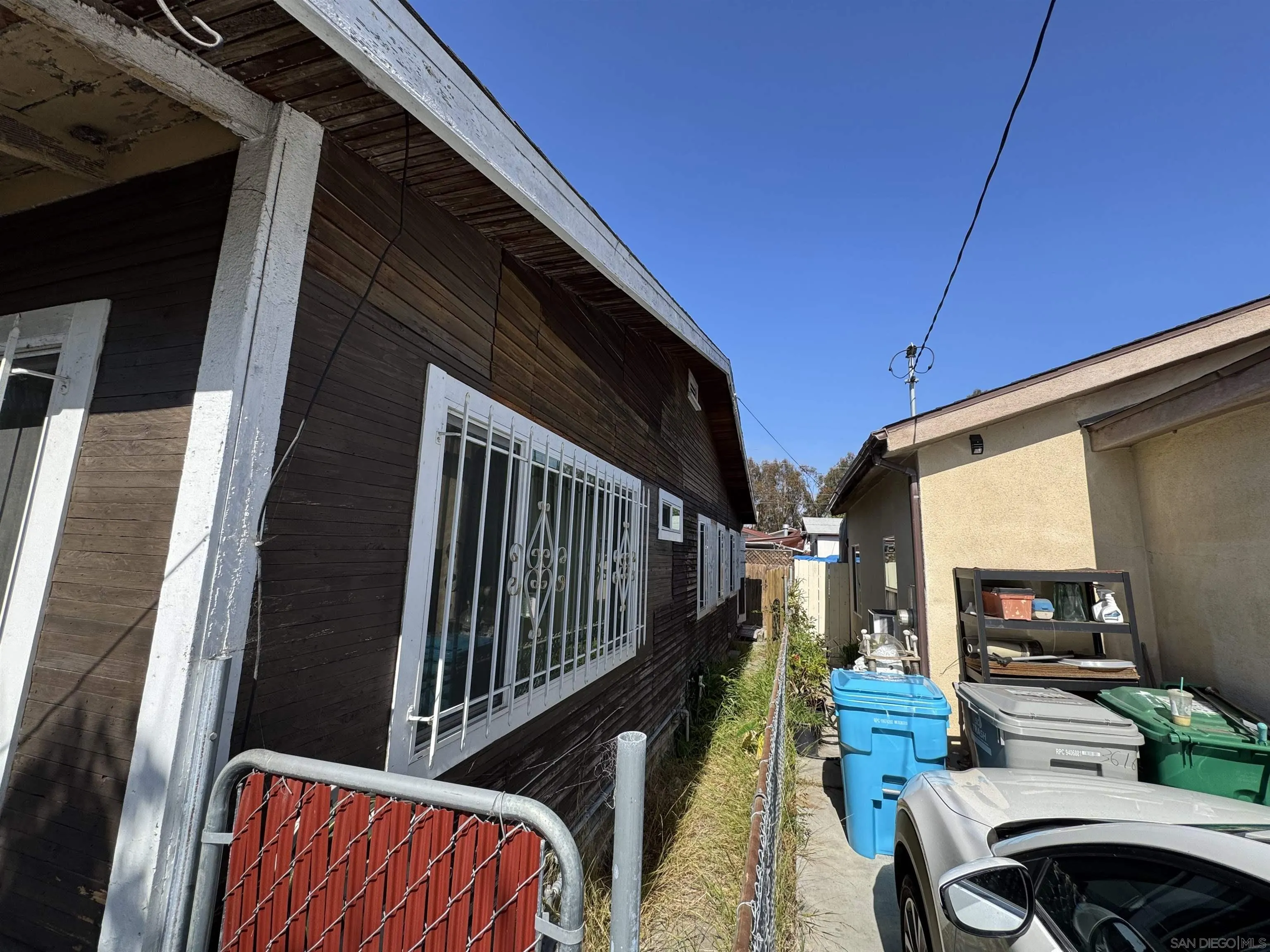 https://cdn.realtyfeed.com/cdn/127/260015474/acf36137bfb31ff7415cebe4fb566b4d.webp