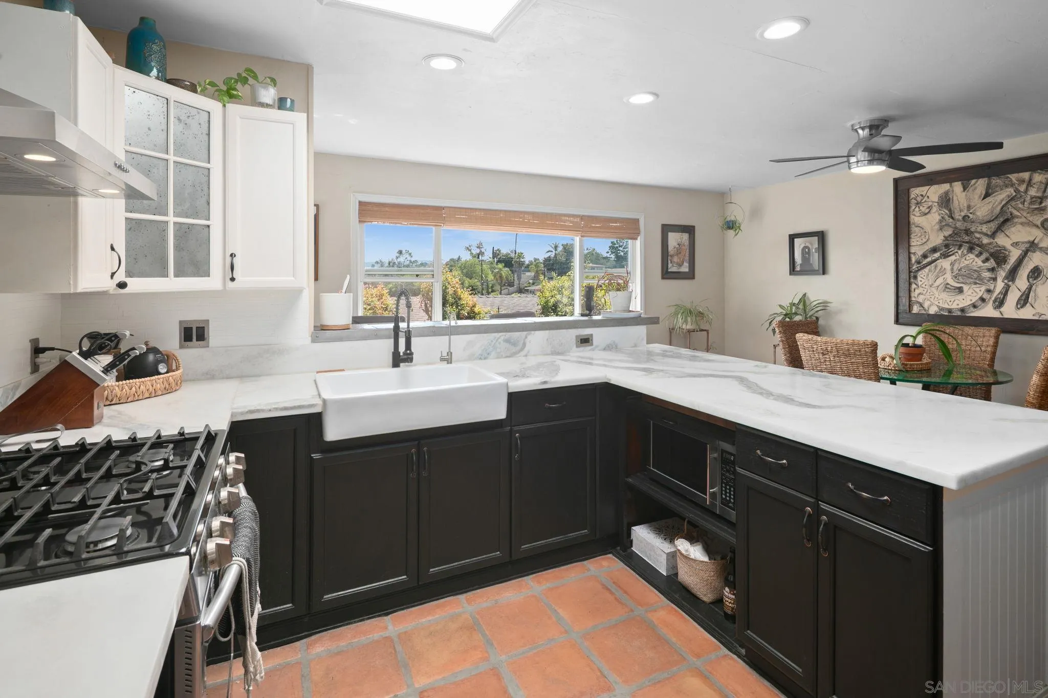 https://cdn.realtyfeed.com/cdn/127/260015482/1b65fa027b6f12afd67391c697845672.webp