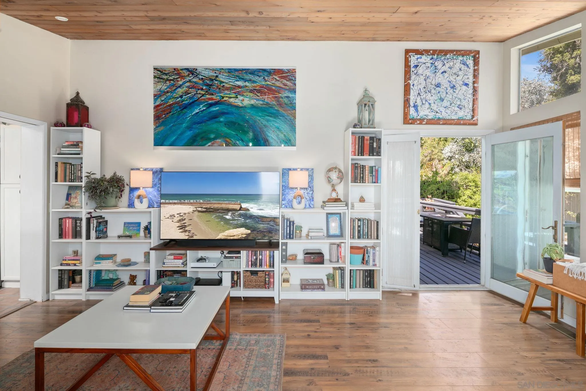https://cdn.realtyfeed.com/cdn/127/260015482/6c9619f2d44c937615afbd2bc12bbd8e.webp