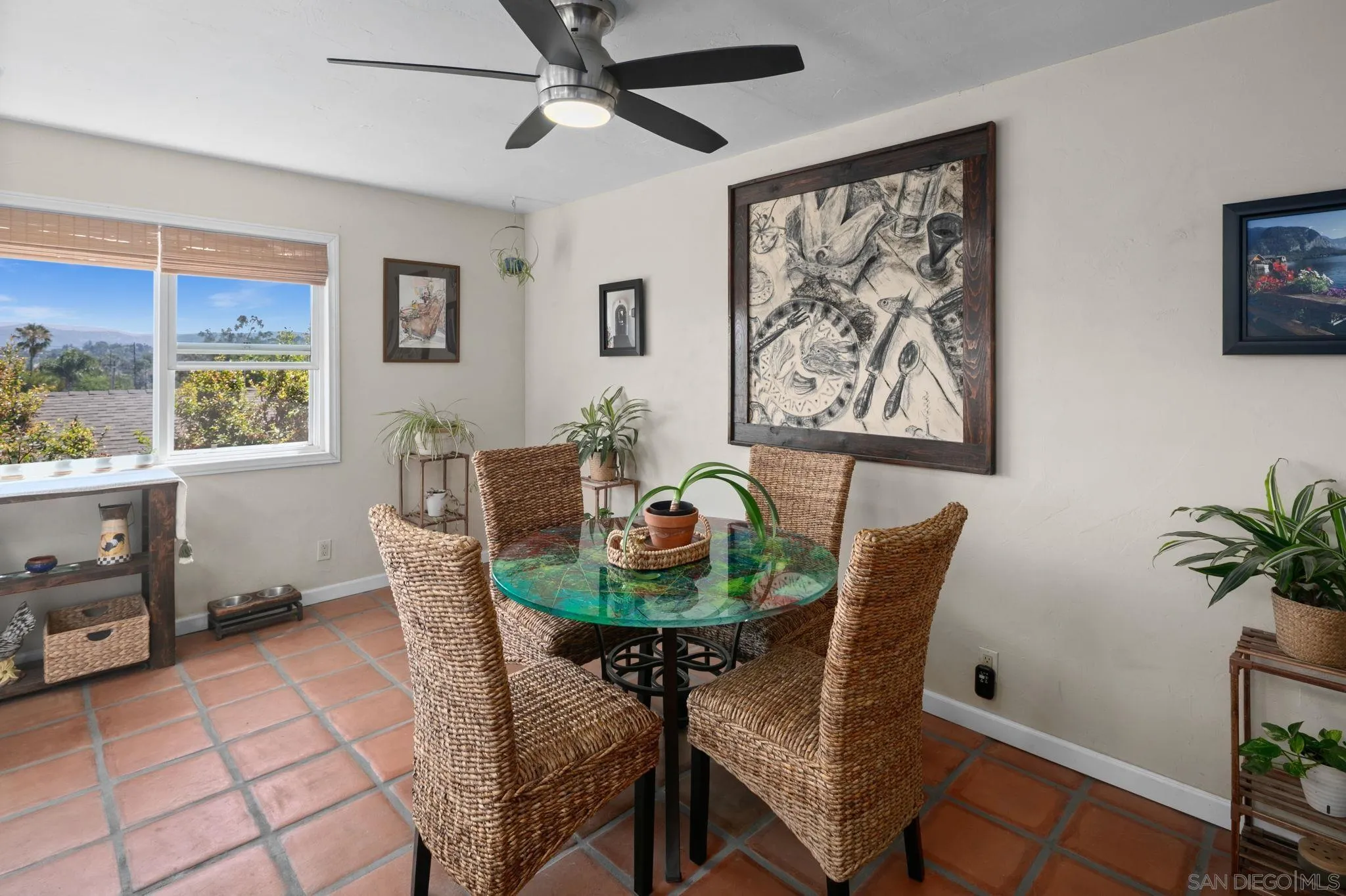 https://cdn.realtyfeed.com/cdn/127/260015482/cba1b4b54e4eb966654569bf37b996b3.webp