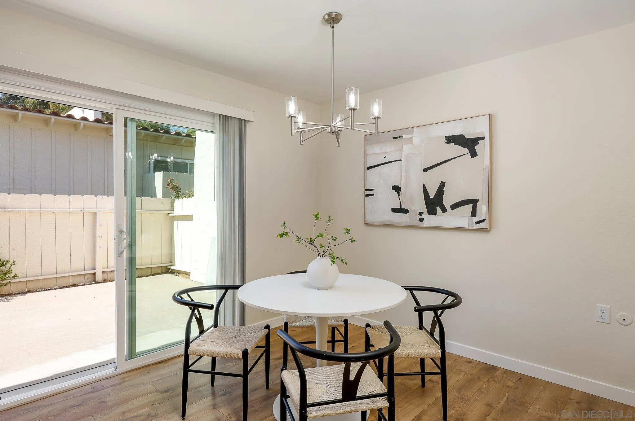 Photo #7: 260015483 Listing: Photo #7