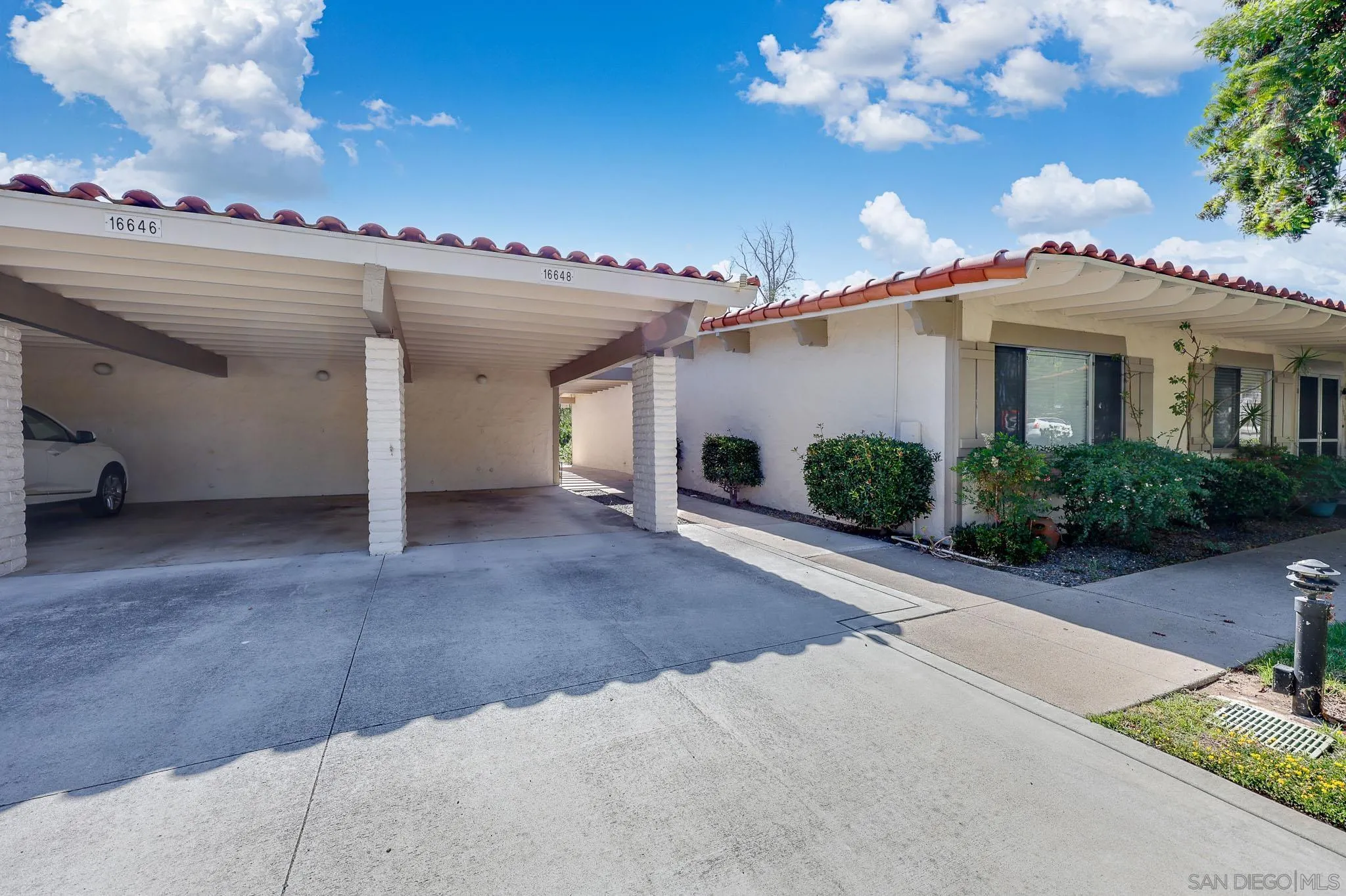 https://cdn.realtyfeed.com/cdn/127/260015483/edc5ff29b1b01acc877a8d55ce555a83.webp