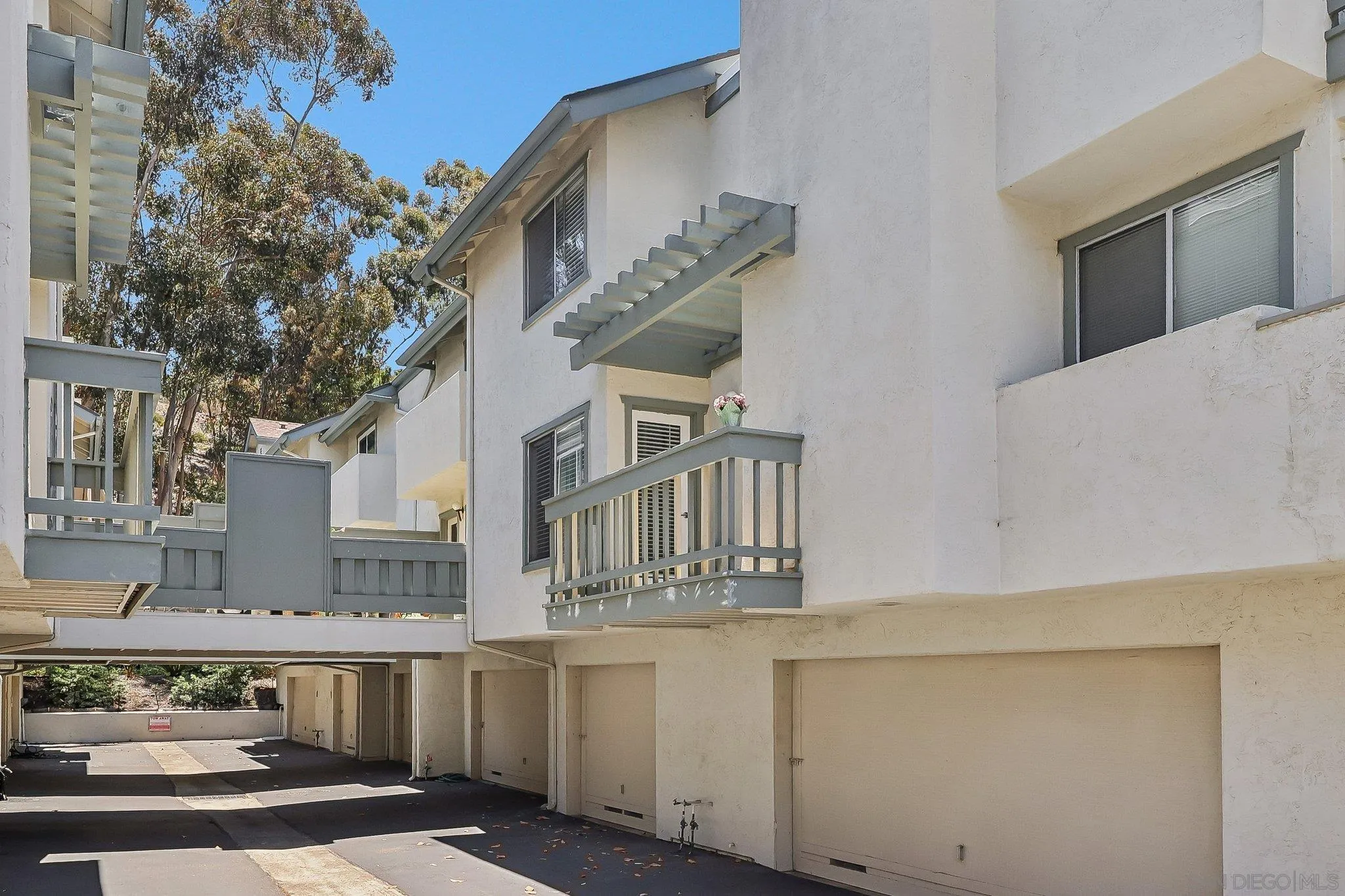 Photo #13: 260015485 Listing: Photo #13