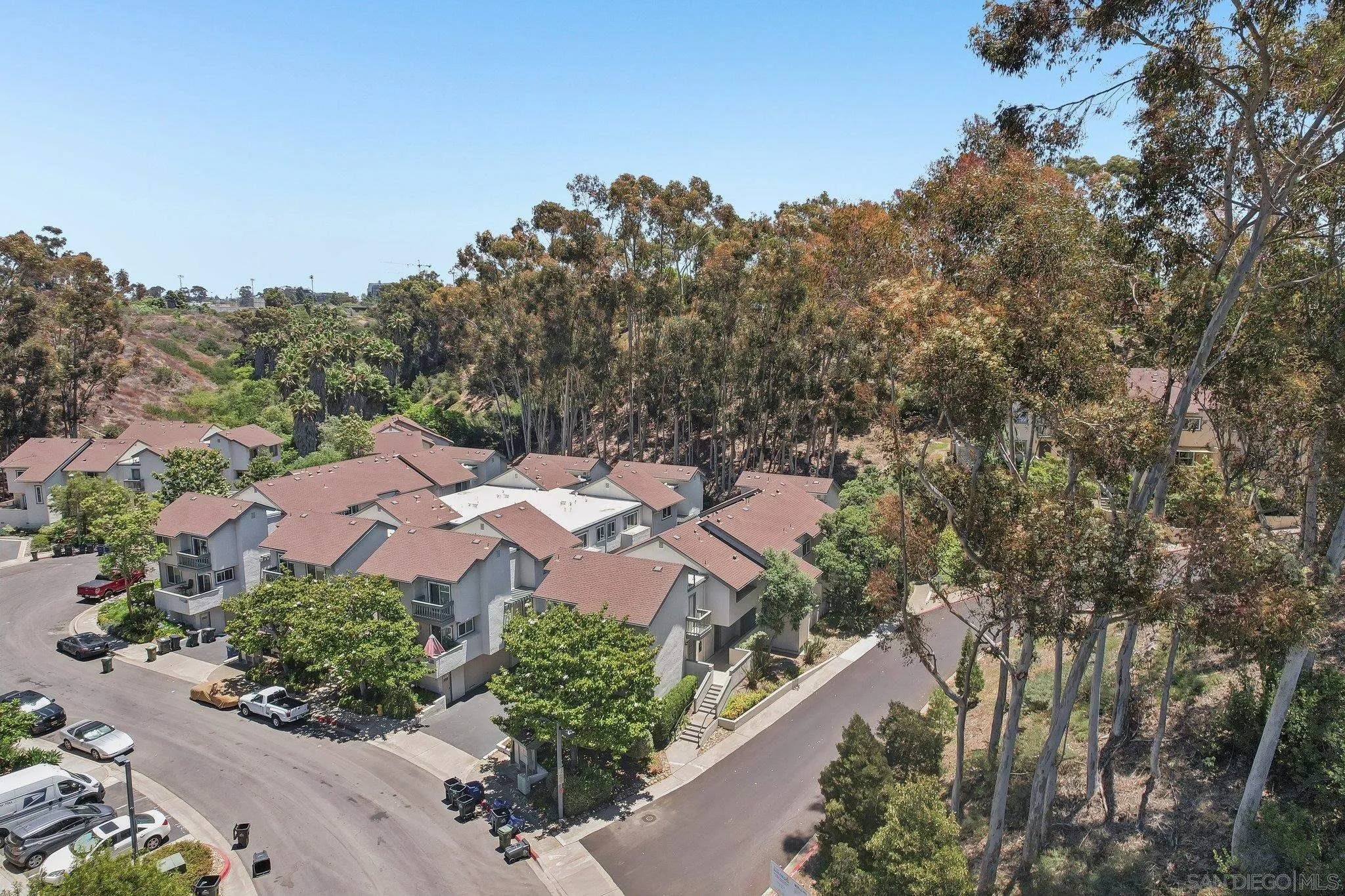 https://cdn.realtyfeed.com/cdn/127/260015485/4b7420c2541b96358e2e58cb63988aad.webp