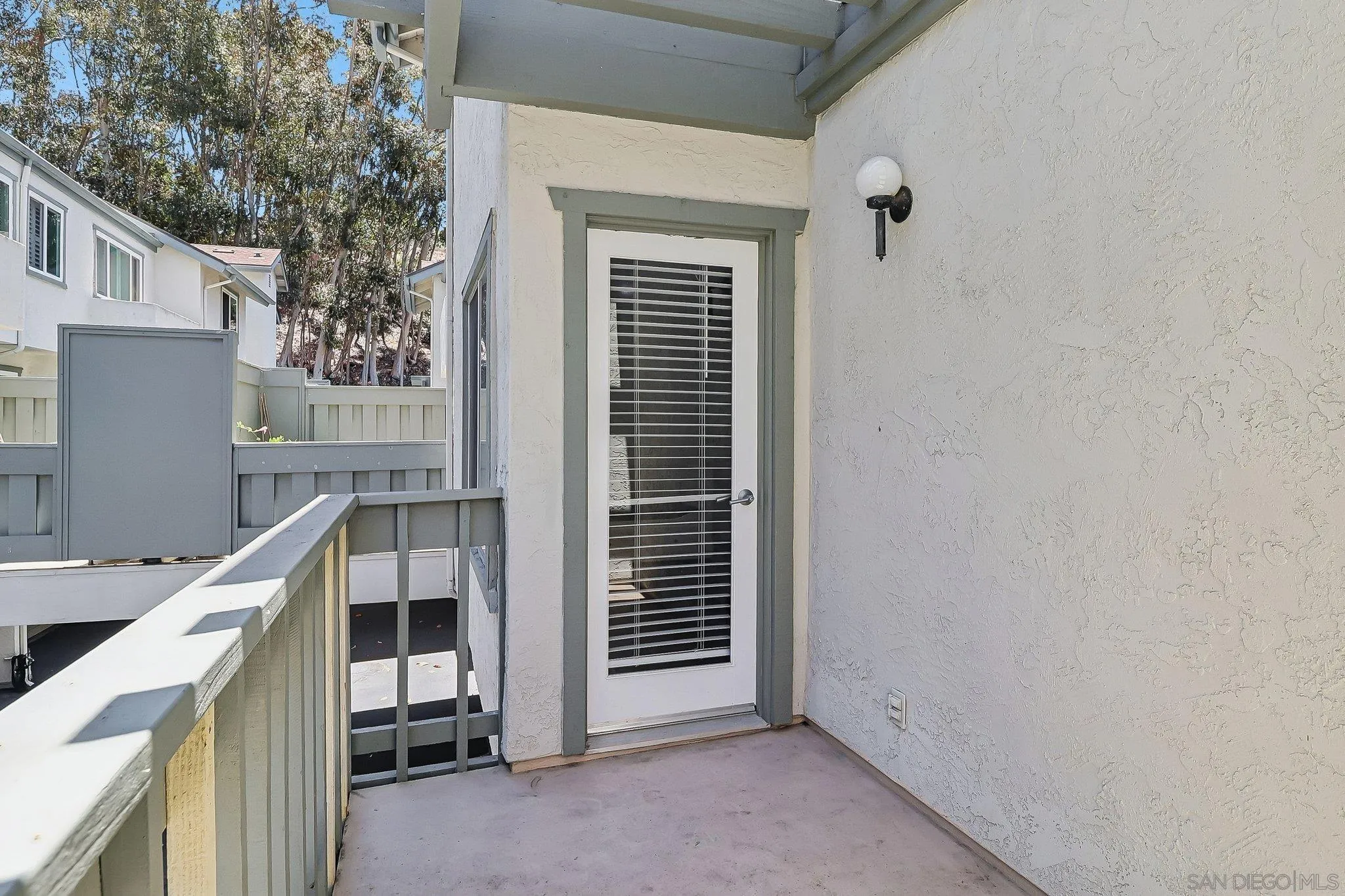 https://cdn.realtyfeed.com/cdn/127/260015485/ad70c5aee4305f8ee28ba1b3a9a8ac40.webp