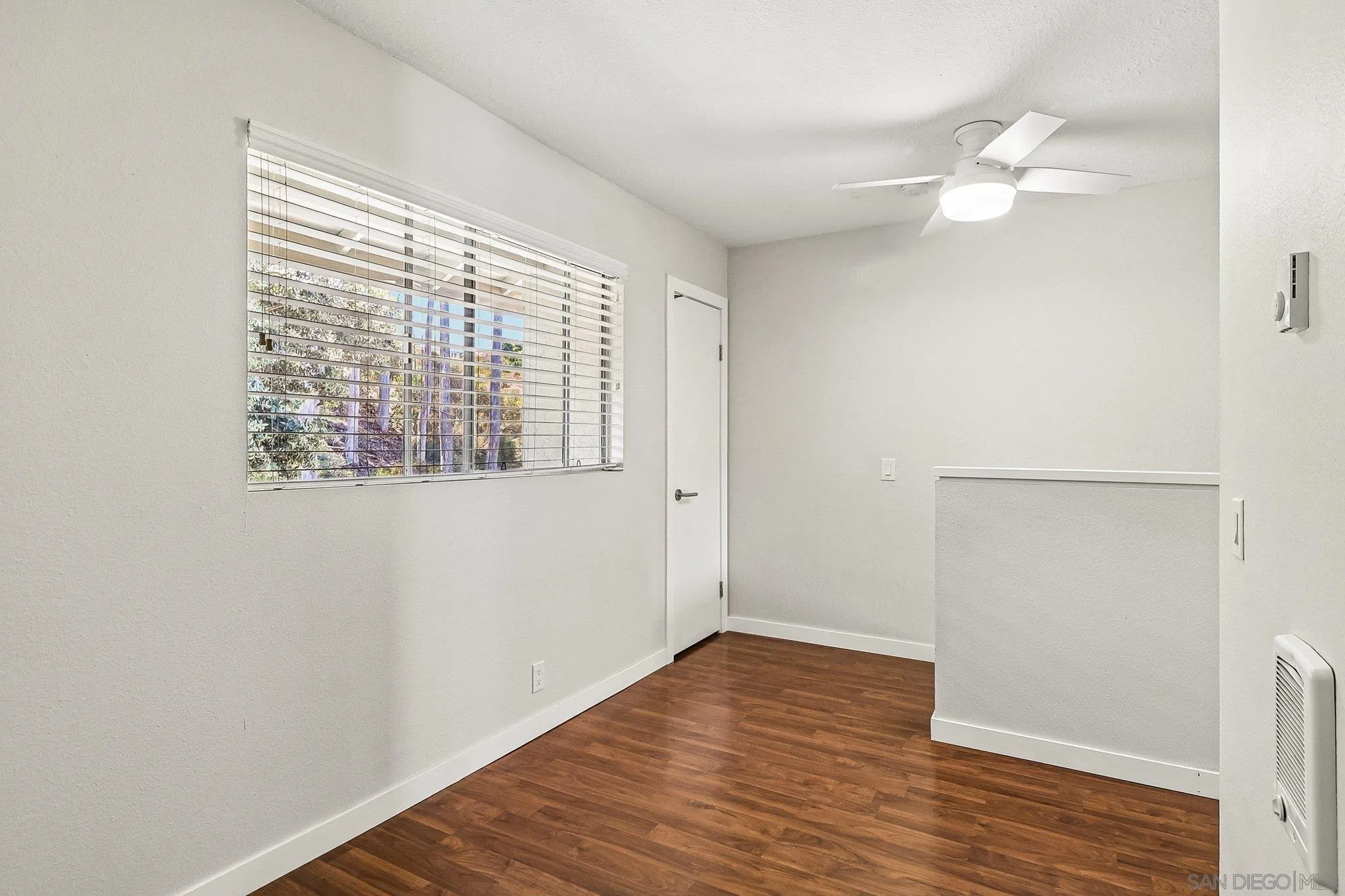 https://cdn.realtyfeed.com/cdn/127/260015485/b915c6cf90131a4f88d28ed00f55e755.webp
