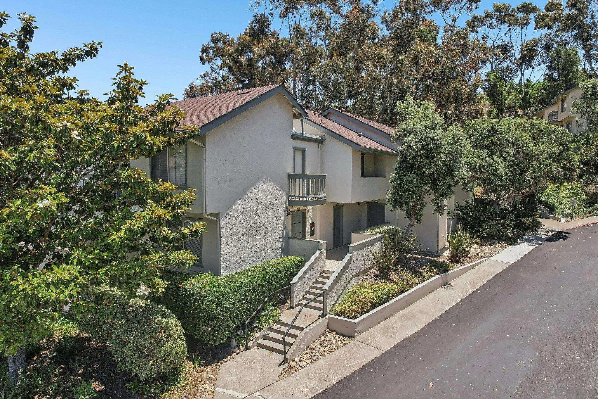 https://cdn.realtyfeed.com/cdn/127/260015485/f61fc372107fa8f462553894ef66d562.webp