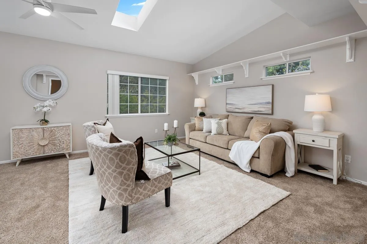 https://cdn.realtyfeed.com/cdn/127/260015489/86553228fbdbff811ff11284db15f985.webp