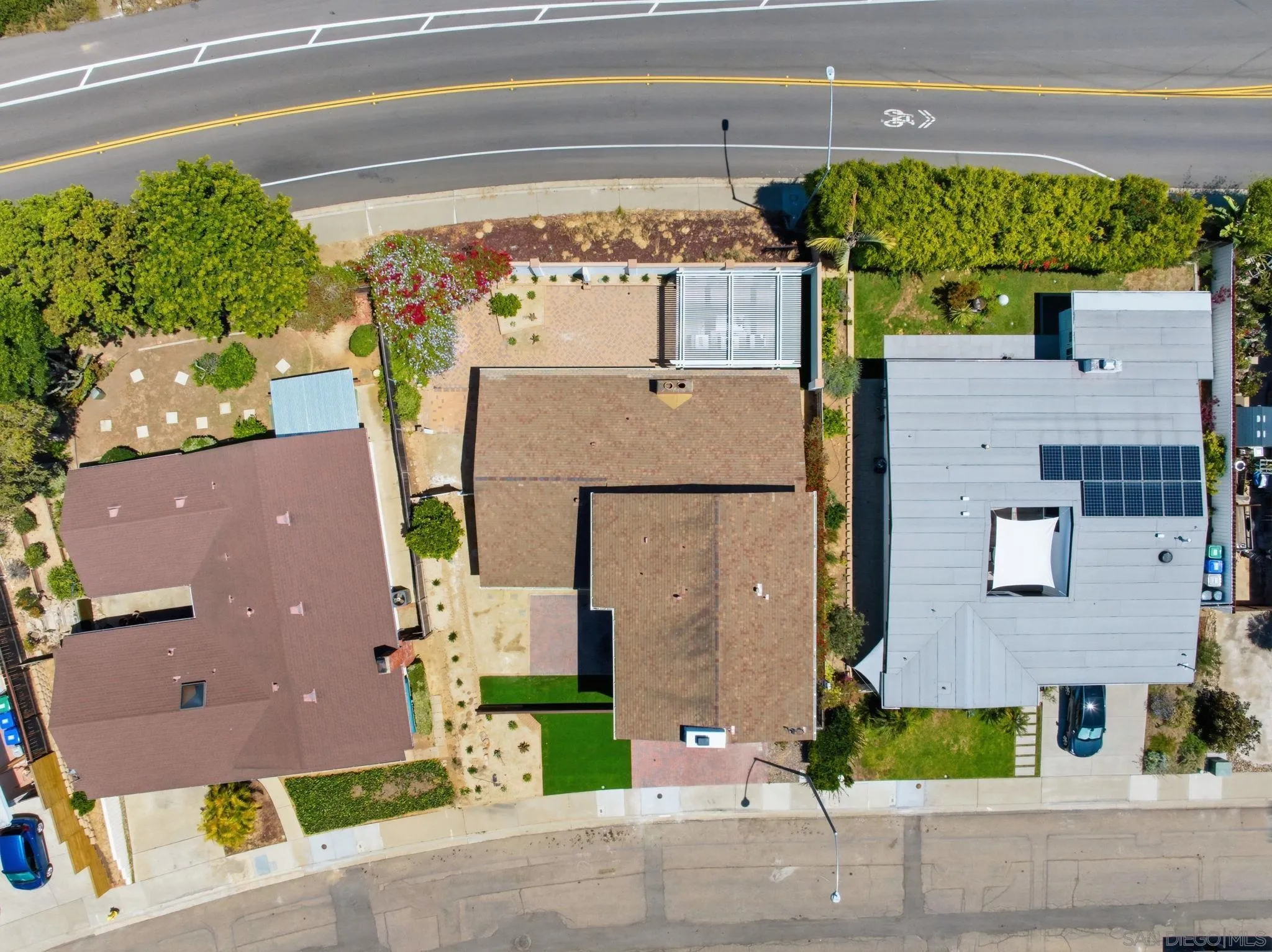 https://cdn.realtyfeed.com/cdn/127/260015490/5306dfa5ac856de4061bbcd14f59fff6.webp