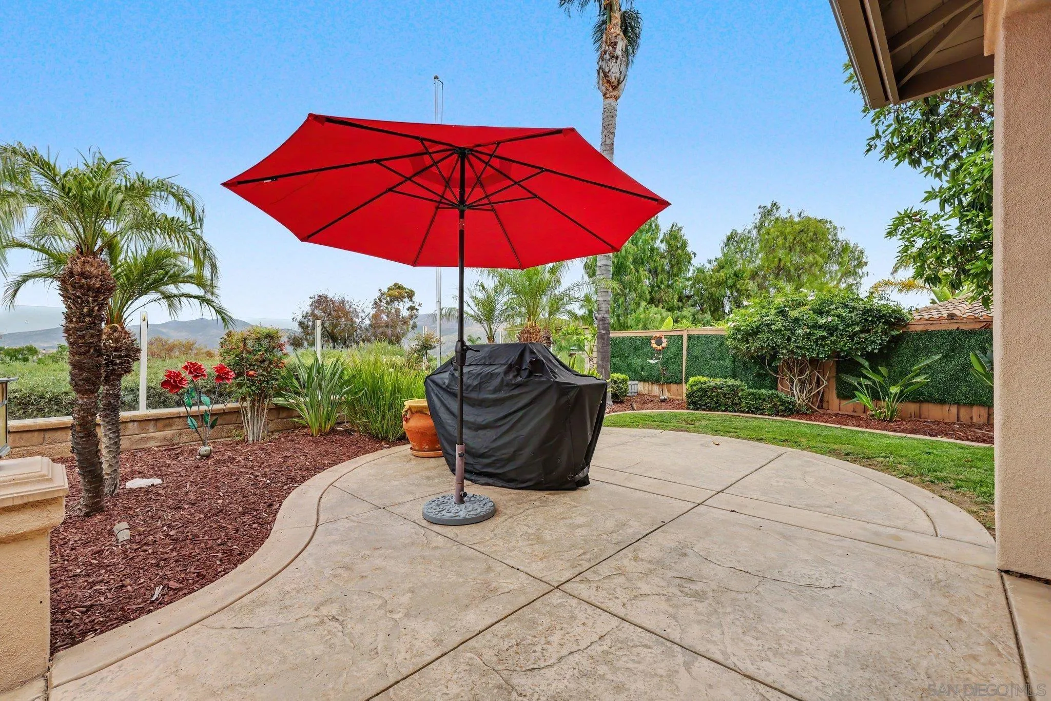 https://cdn.realtyfeed.com/cdn/127/260015491/1c8fbbcfc205ec0a383c1cb1cf4af89b.webp