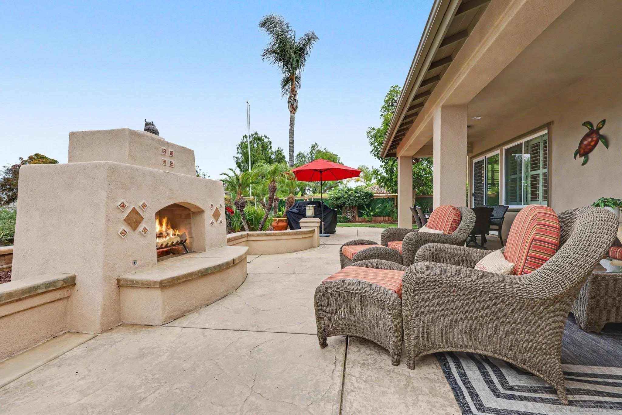 https://cdn.realtyfeed.com/cdn/127/260015491/72d2c9027bf7fe602049a4c849753e30.webp