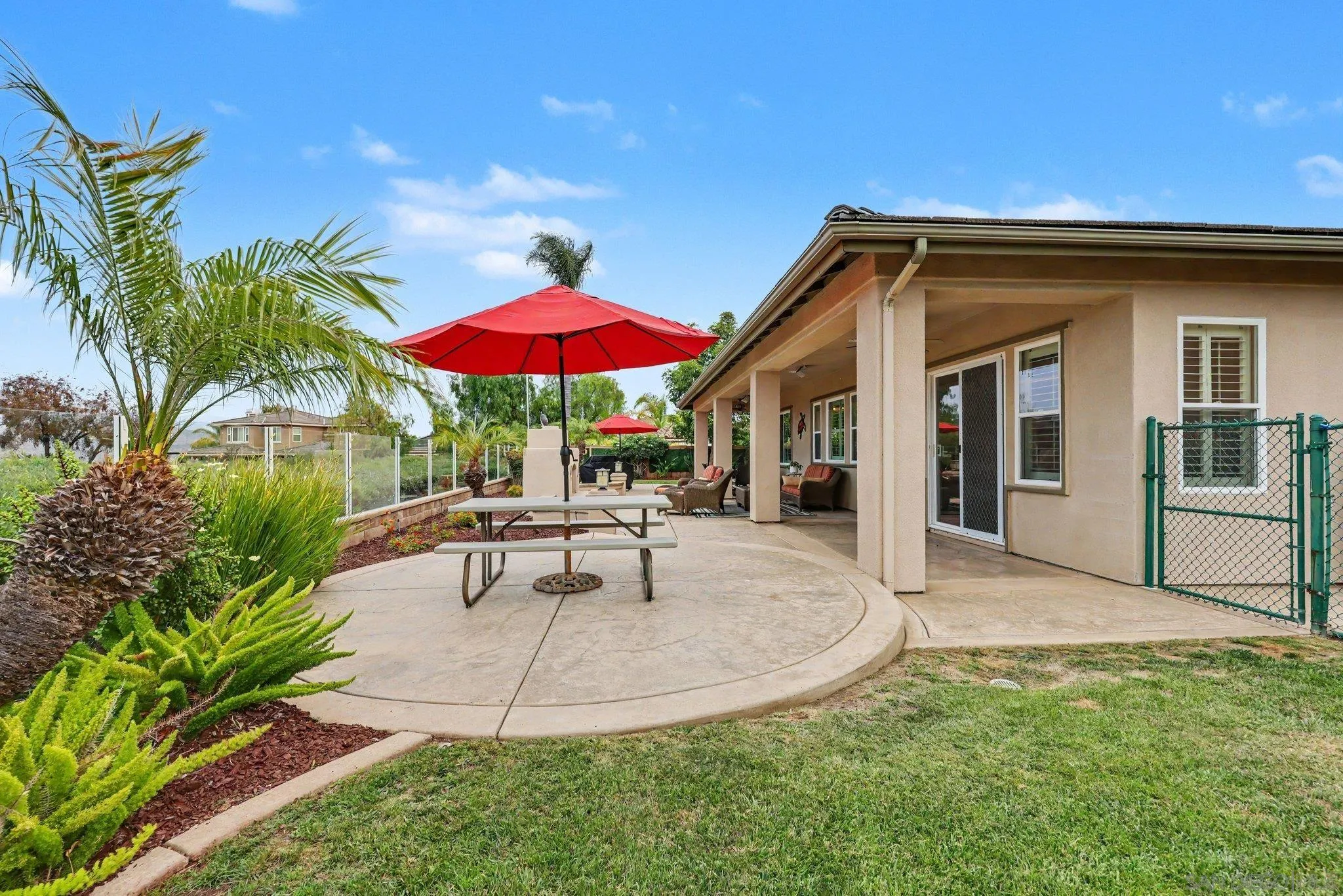 https://cdn.realtyfeed.com/cdn/127/260015491/9b53bc3f82d0fe181a9bd329065995d3.webp