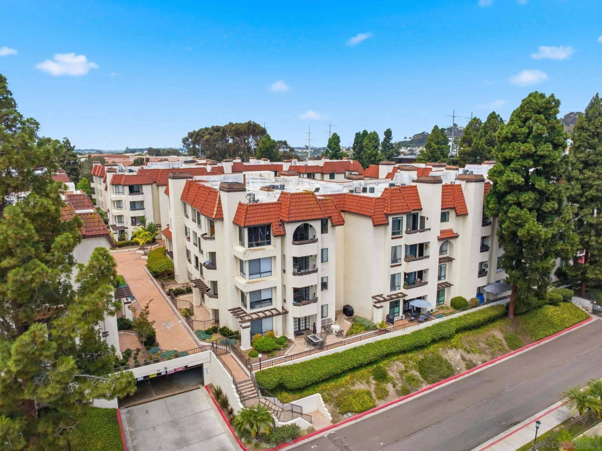5875 Friars Rd Unit 4408, San Diego, CA 92110 - Main photo, San Diego, CA