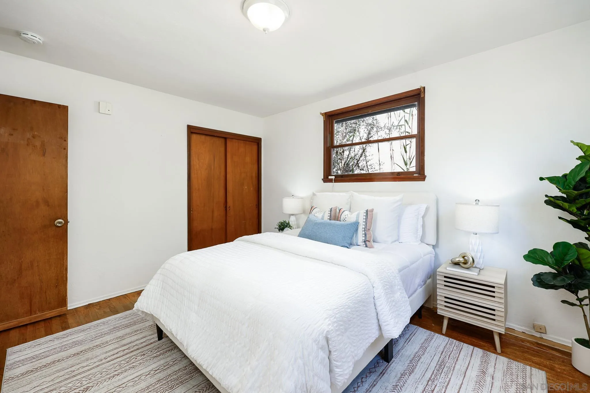 https://cdn.realtyfeed.com/cdn/127/260015493/0534ed89accfc90243399146a1efc0e9.webp