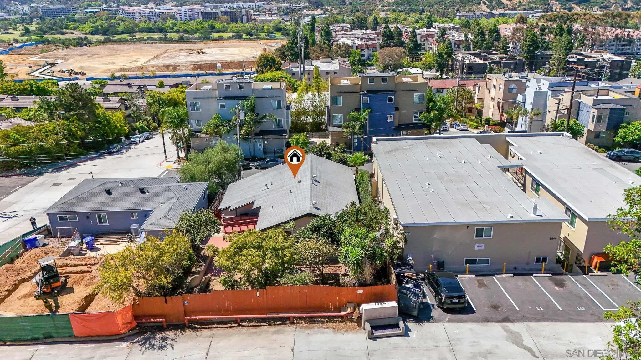 https://cdn.realtyfeed.com/cdn/127/260015493/3426a98617db0cbad4e0ccb0f9eeb5f8.webp