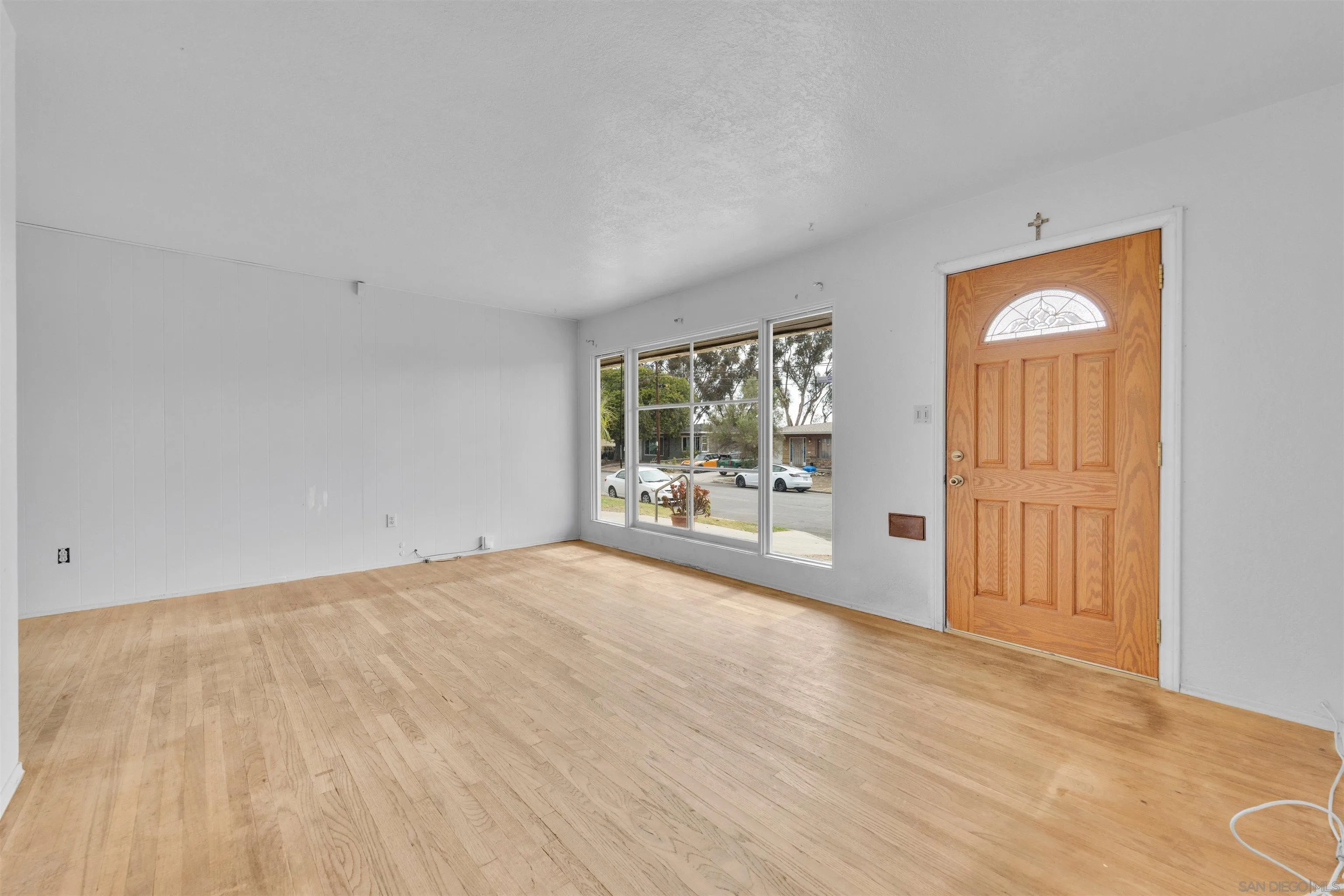 4580 Terry Lane, La Mesa, CA 91942 - Photo 4 of 29, La Mesa, CA