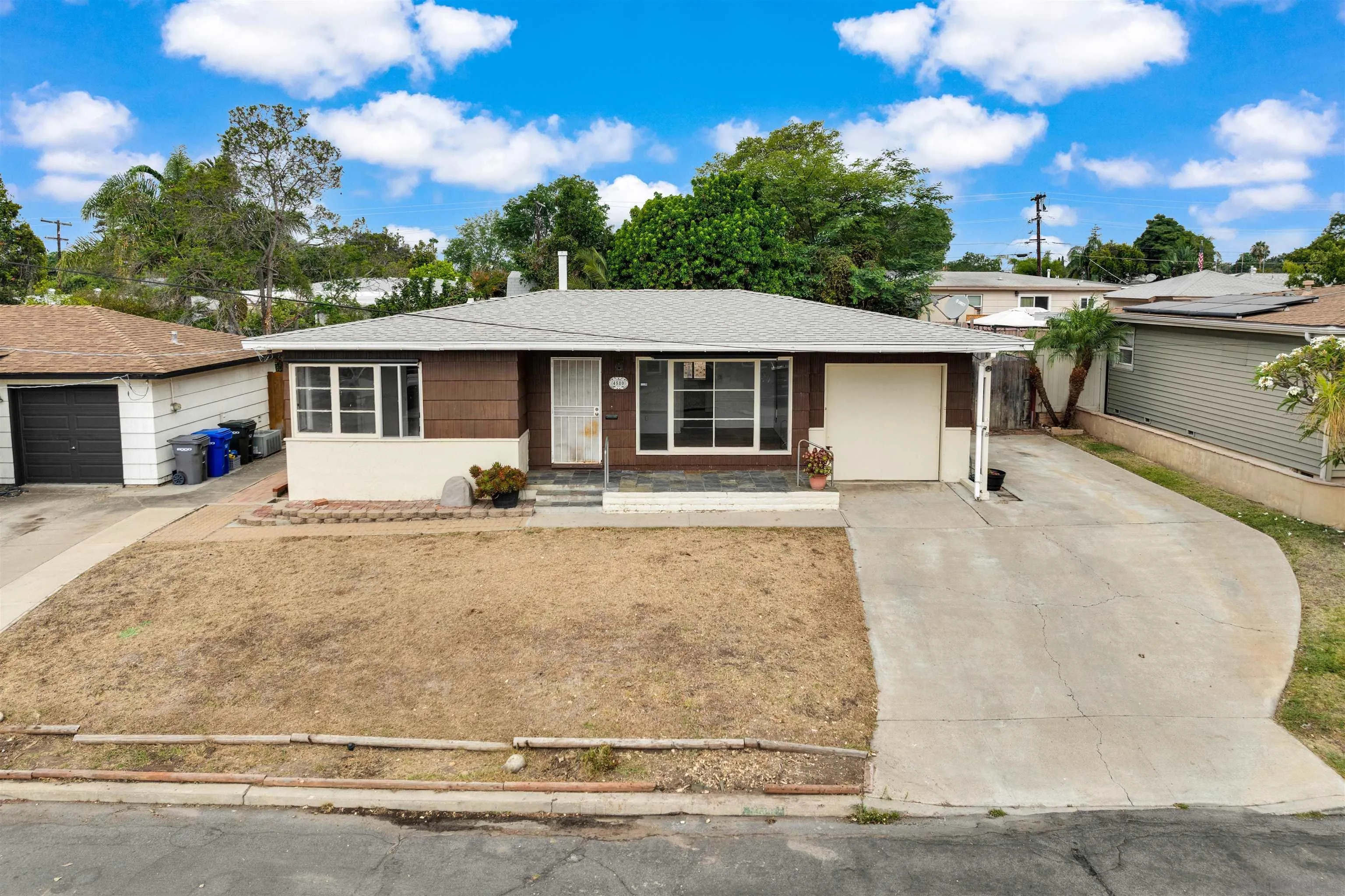 4580 Terry Lane, La Mesa, CA 91942 - Photo 2 of 29, La Mesa, CA