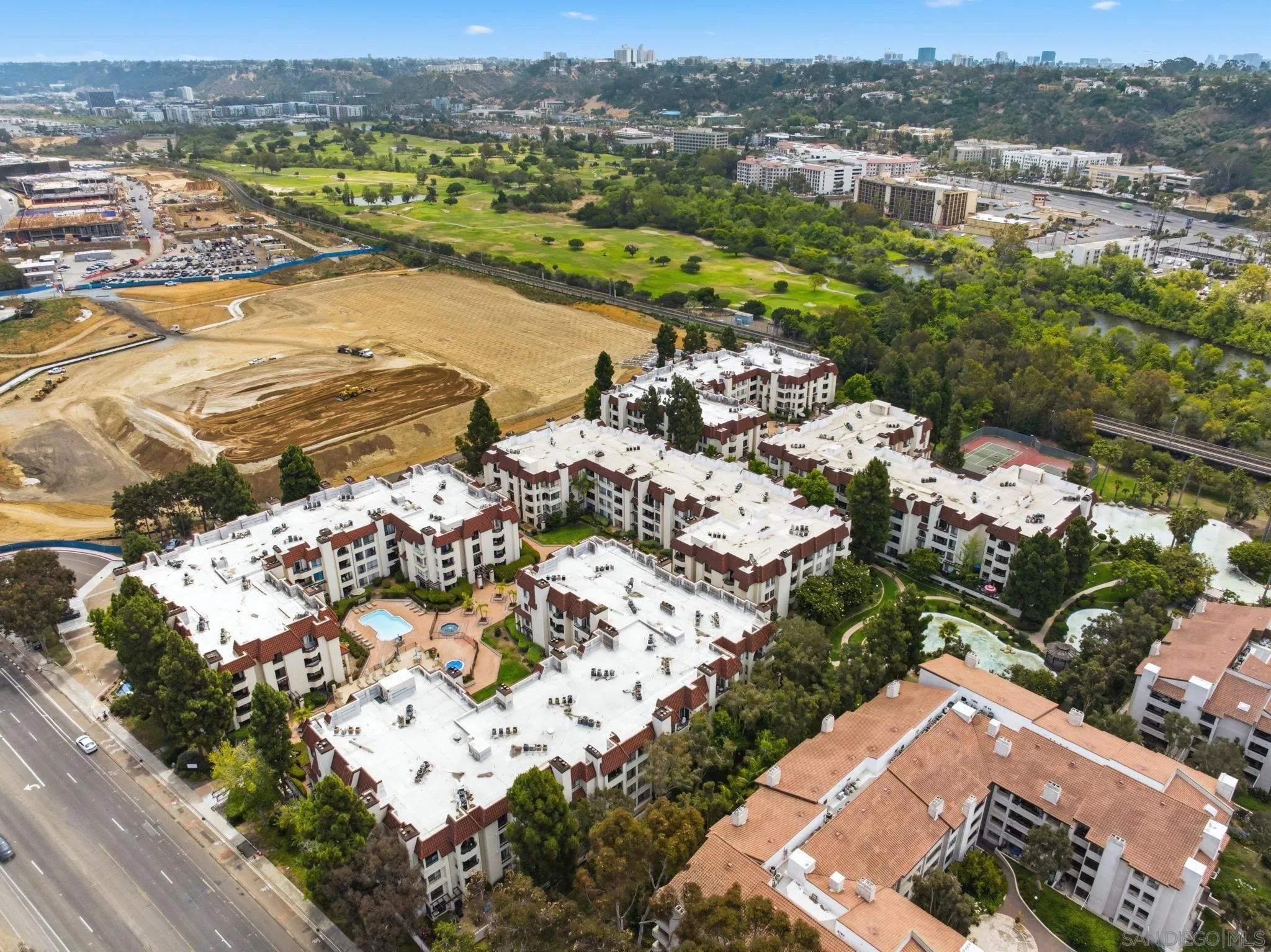 https://cdn.realtyfeed.com/cdn/127/260015496/d52b2ecbe38a1ad65069c6732689a04d.webp