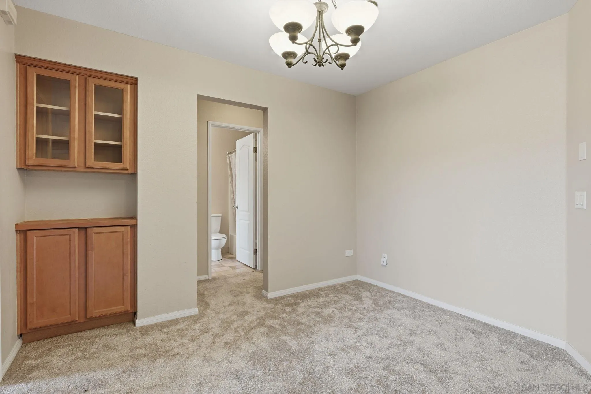 Photo #14: 260015498 Listing: Photo #14