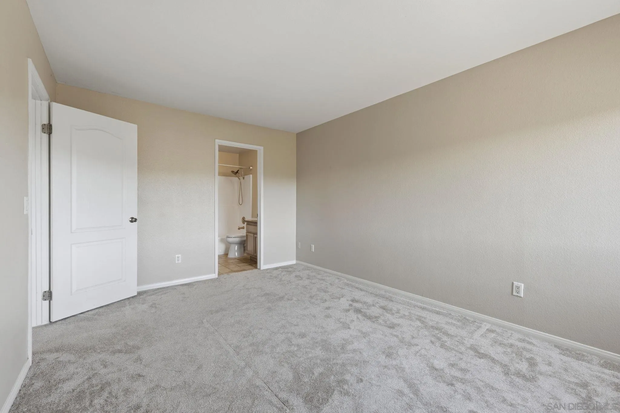 Photo #25: 260015498 Listing: Photo #25